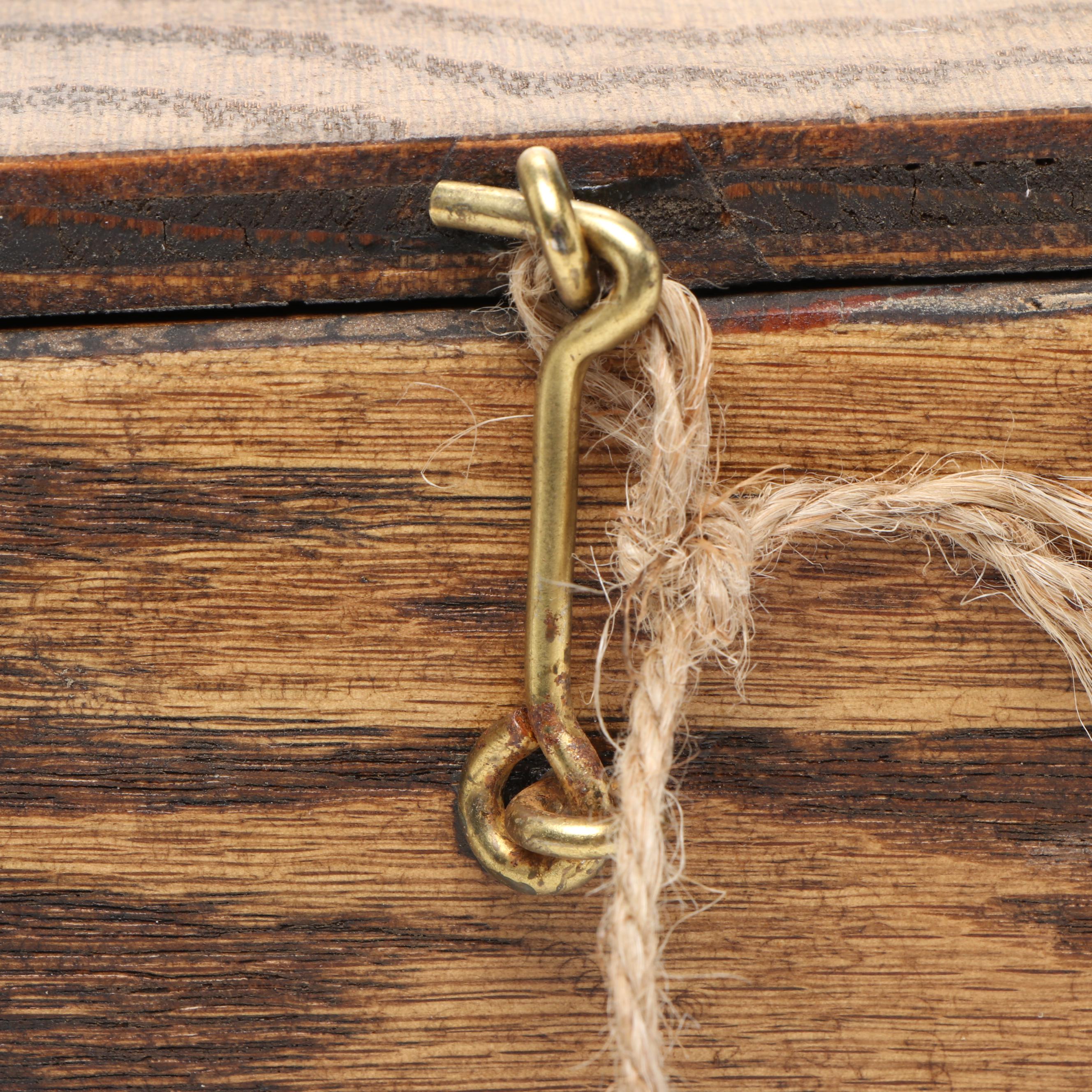 Wooden Oversize Dice and Chest