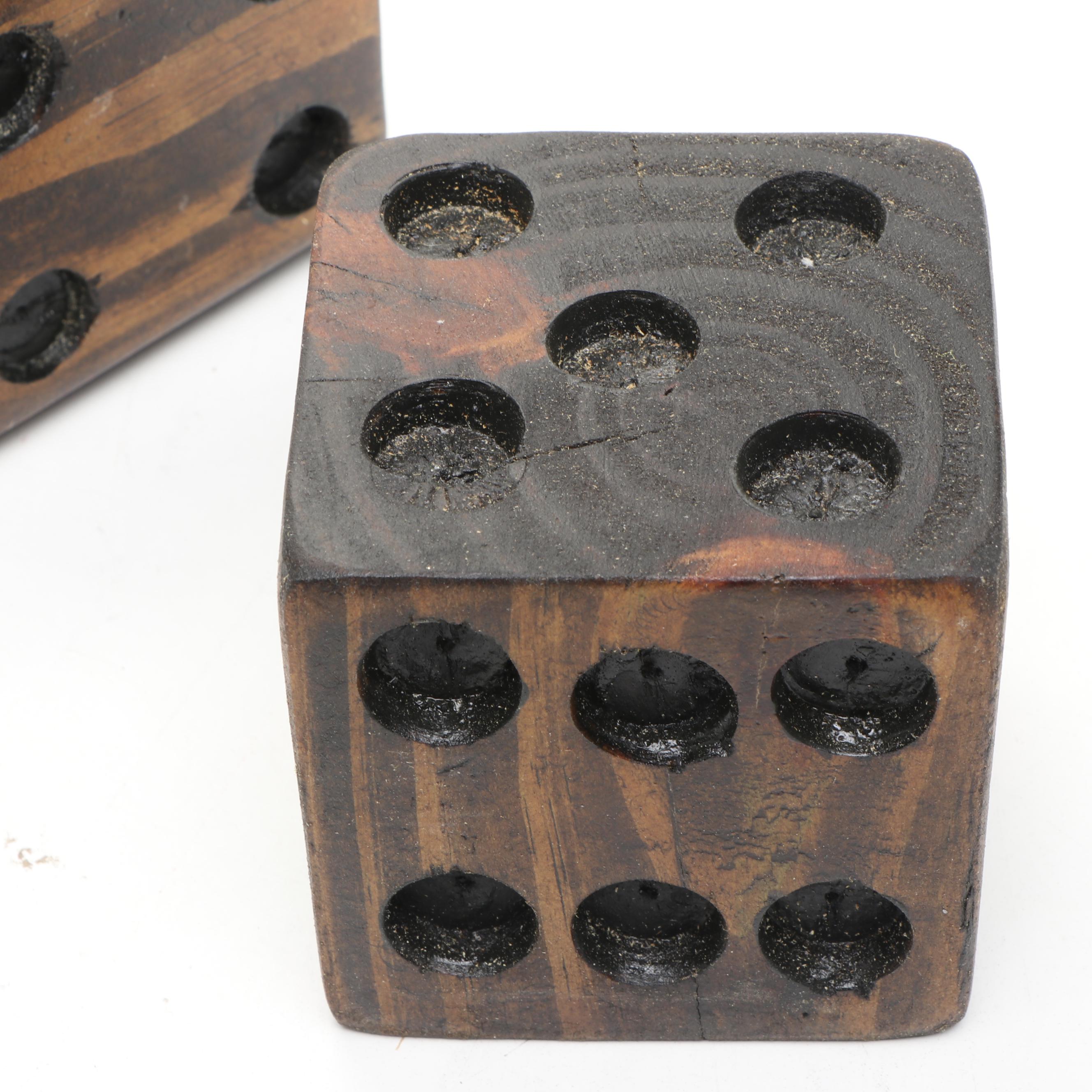 Wooden Oversize Dice and Chest