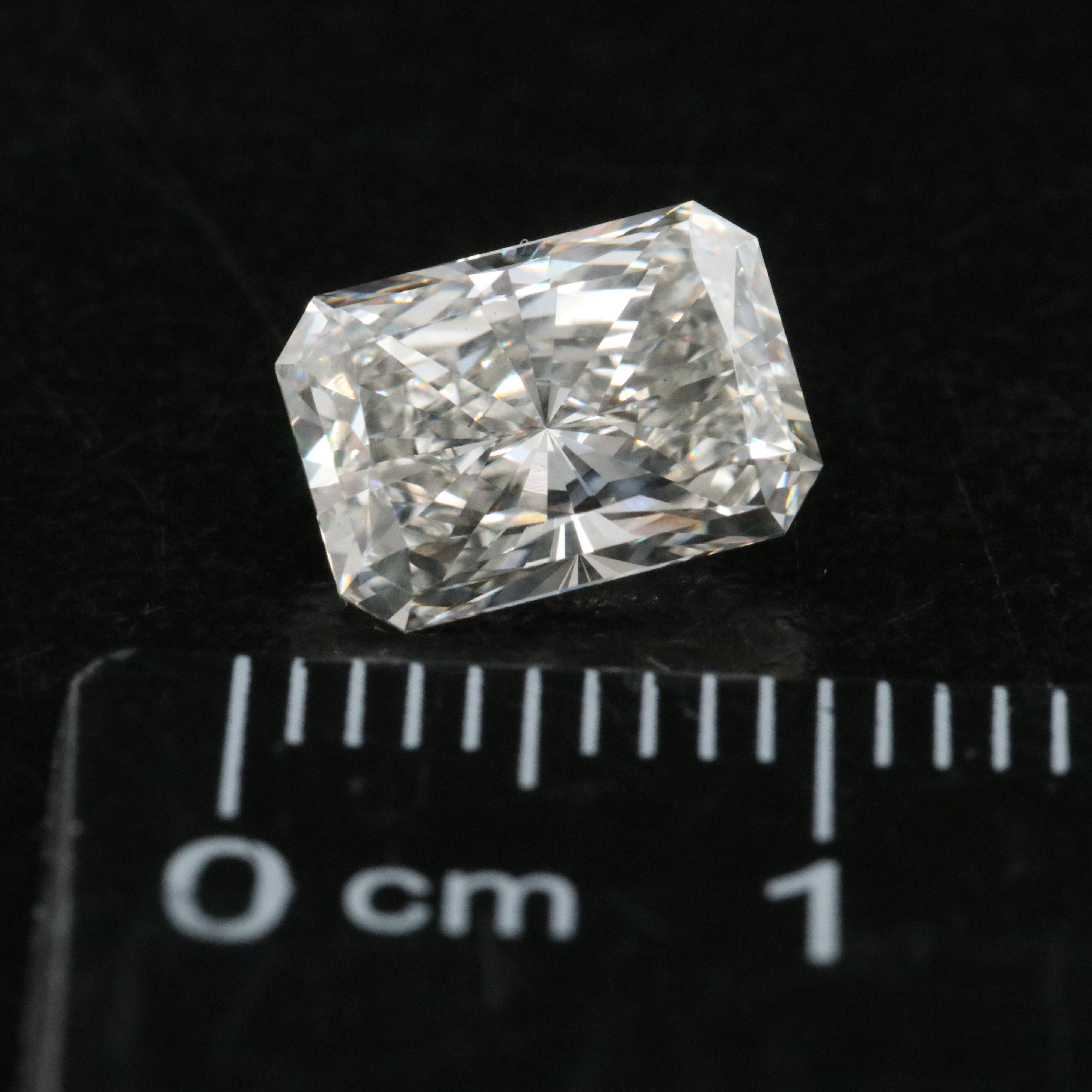 Loose 1.86 CT Lab Grown Diamond with IGI Report