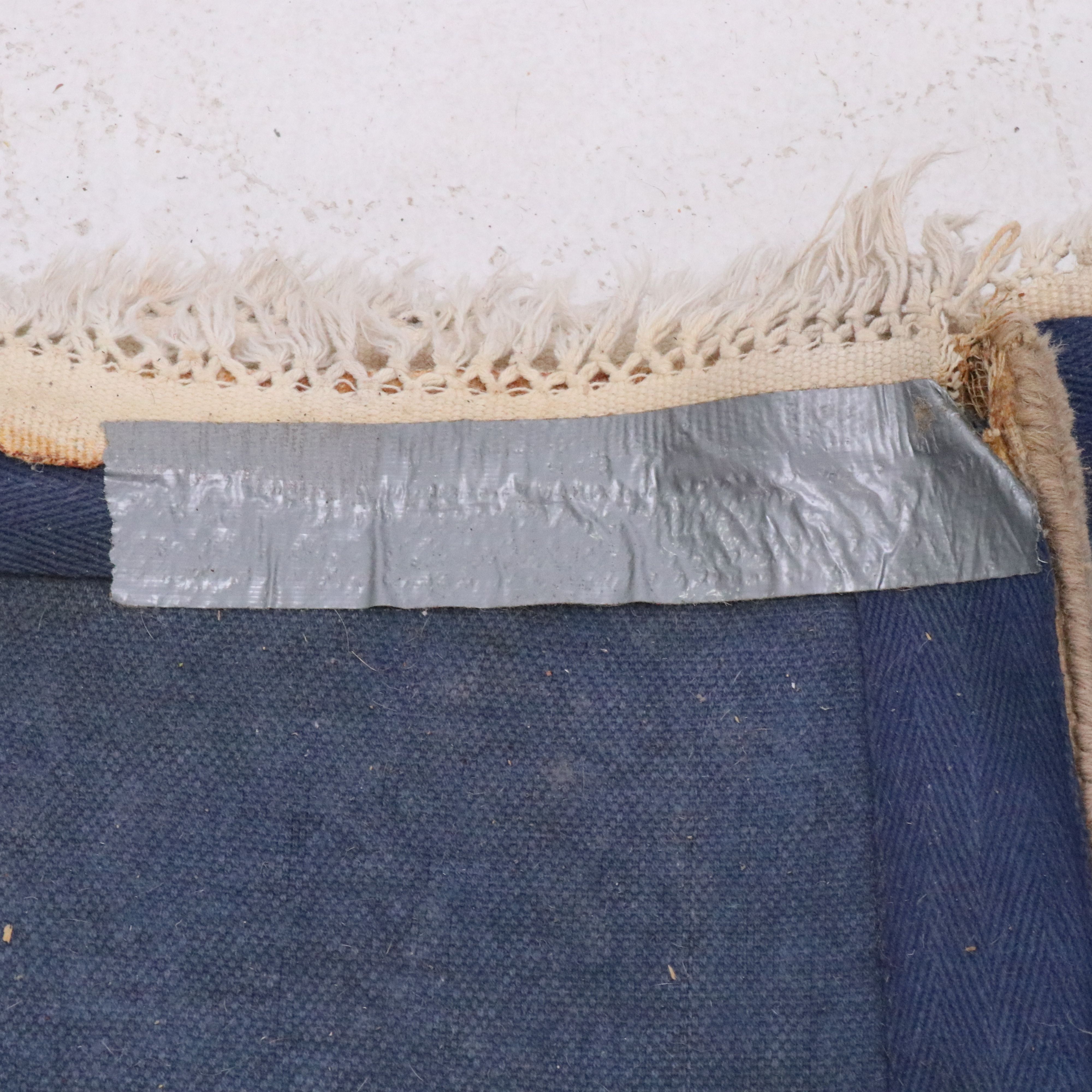 7'11 x 10'2 Hand-Tufted Indian Agra Area Rug