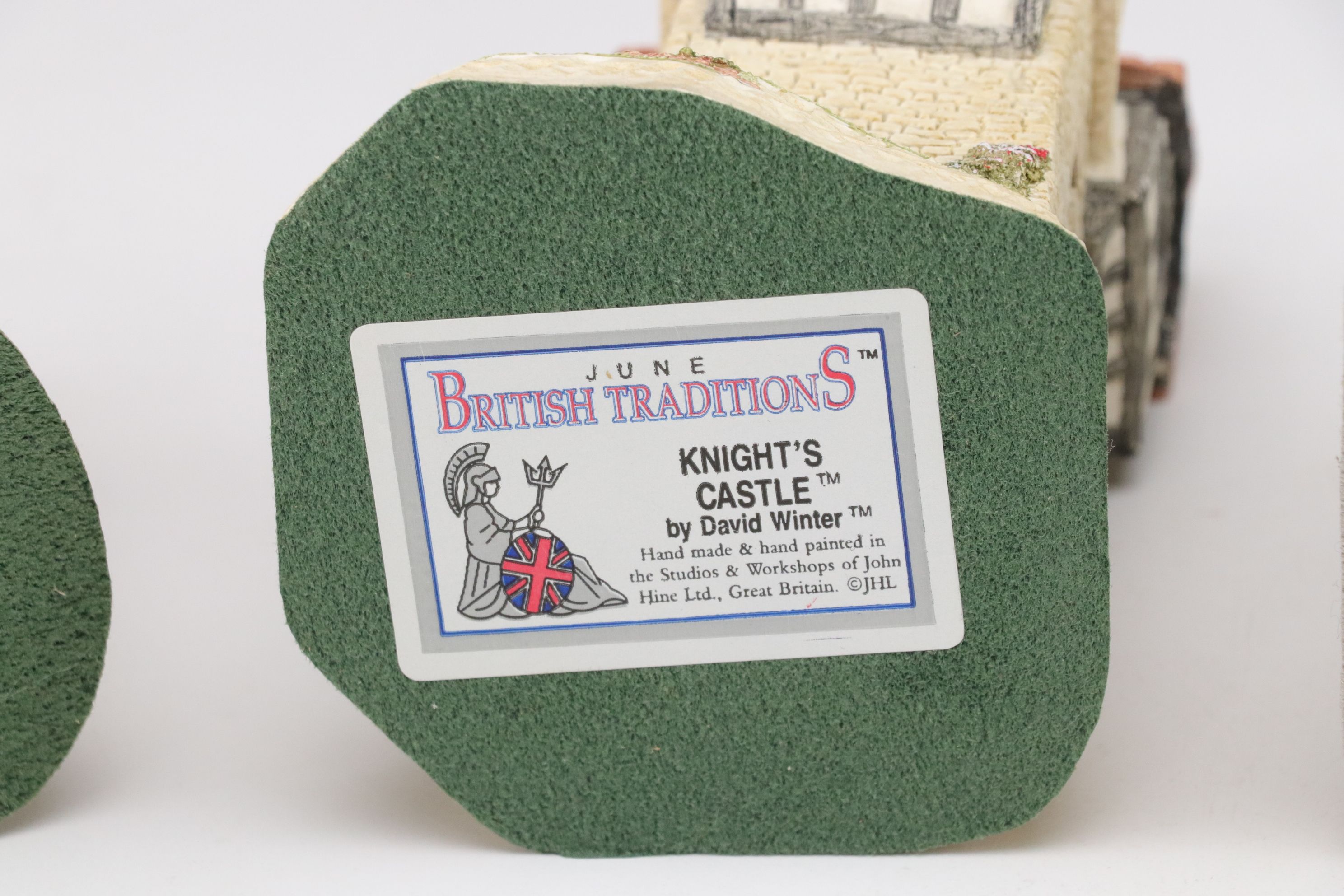 David Winter Monthly "British Traditions" Village Cottage Collection, 1989