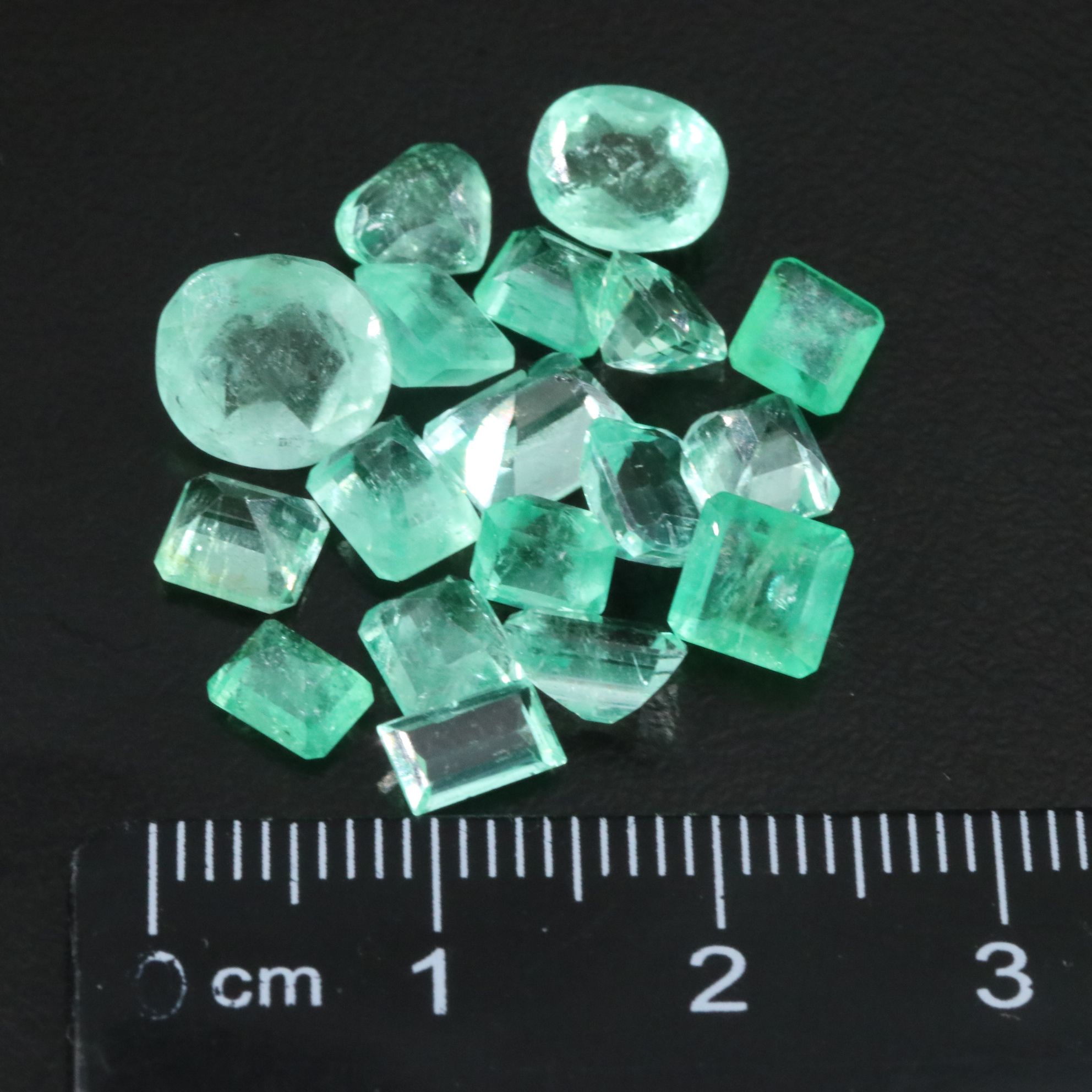 Loose 14.35 CTW Emeralds