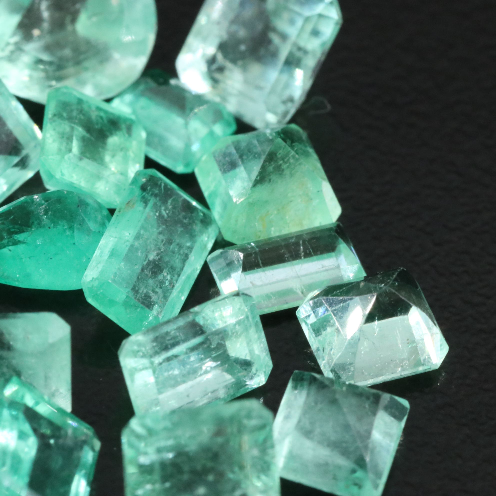 Loose 15.72 CTW Emeralds