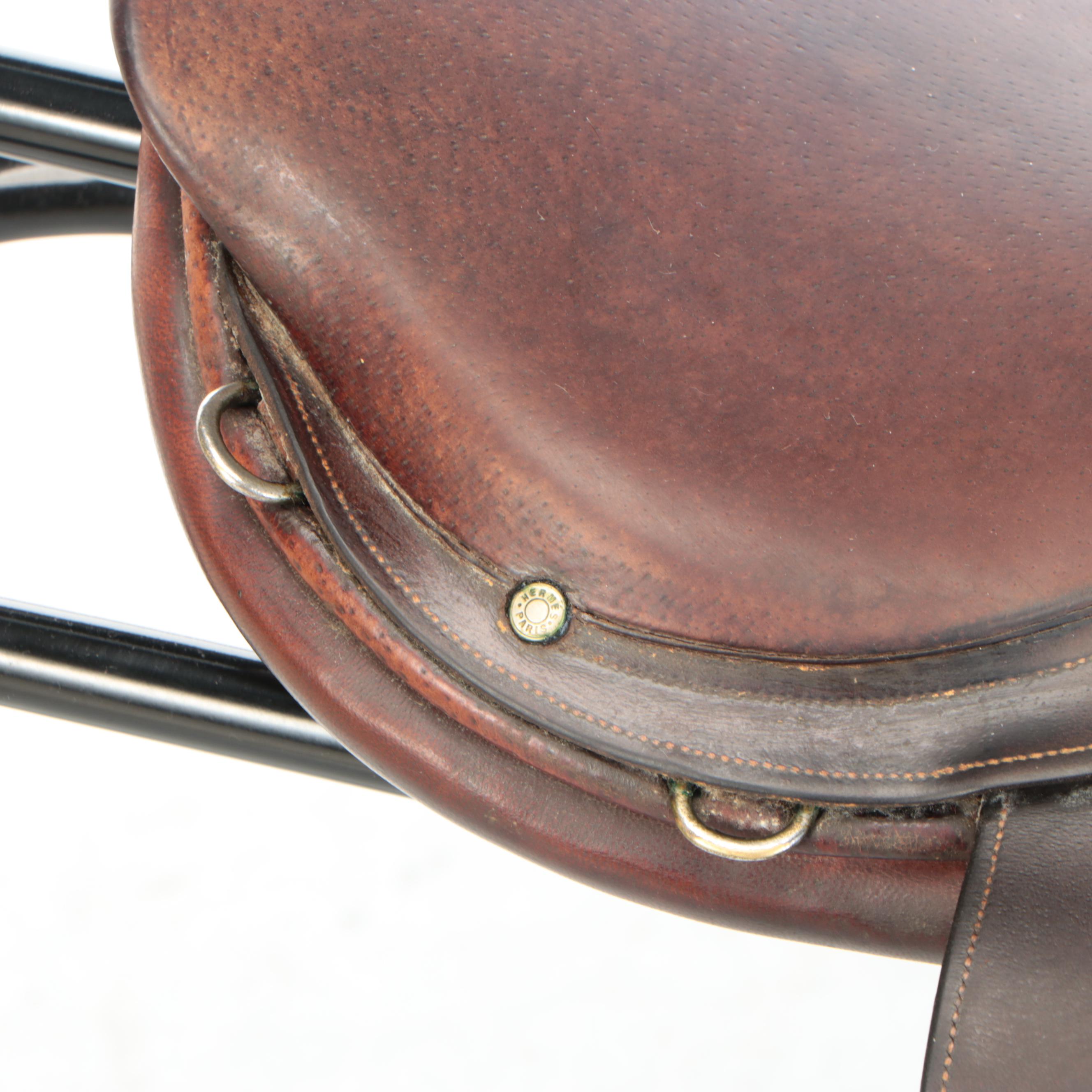 Hermès Brown Leather 15" Seat Close Contact English Saddle