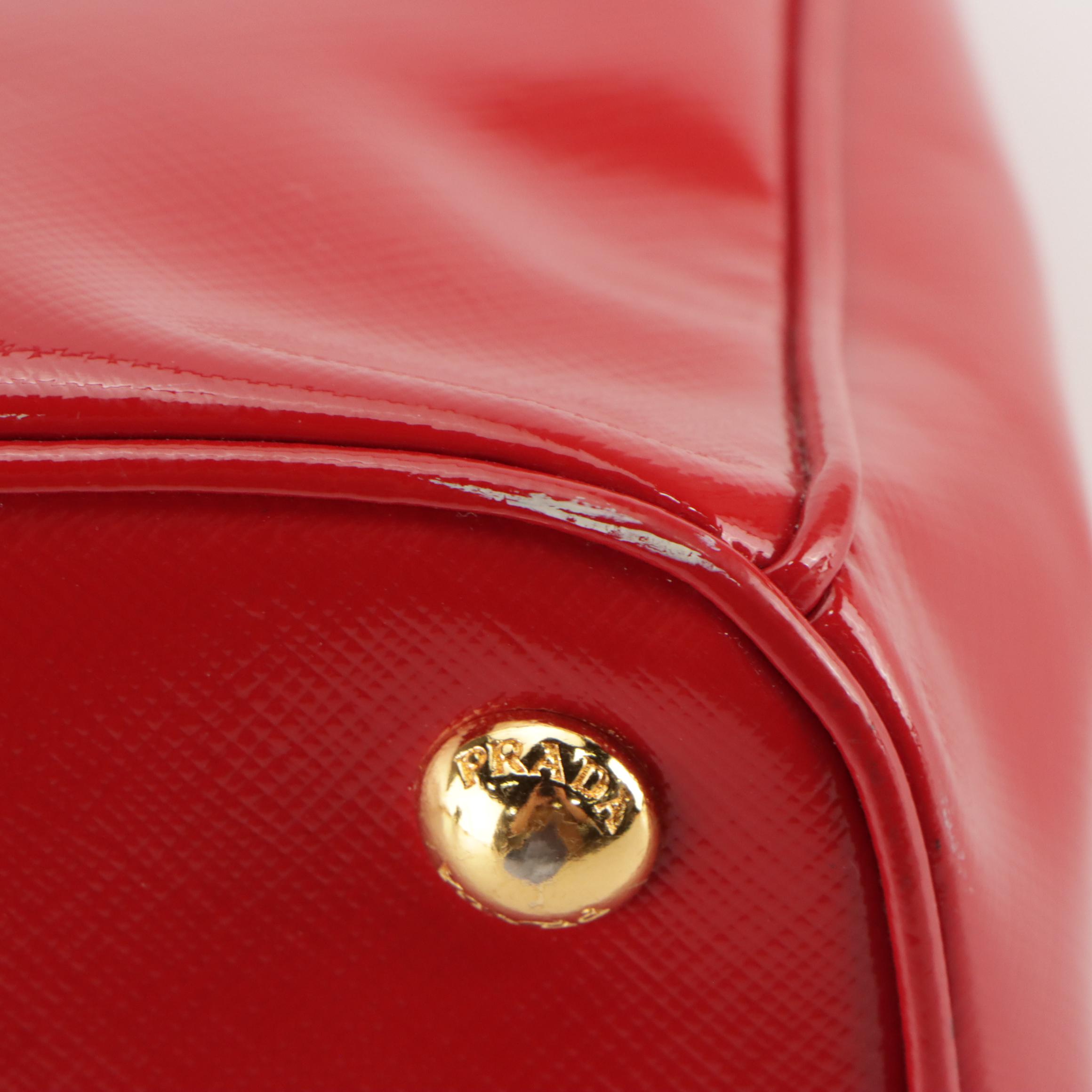 Prada Galleria Handbag in Cherry Red Patent Saffiano Leather