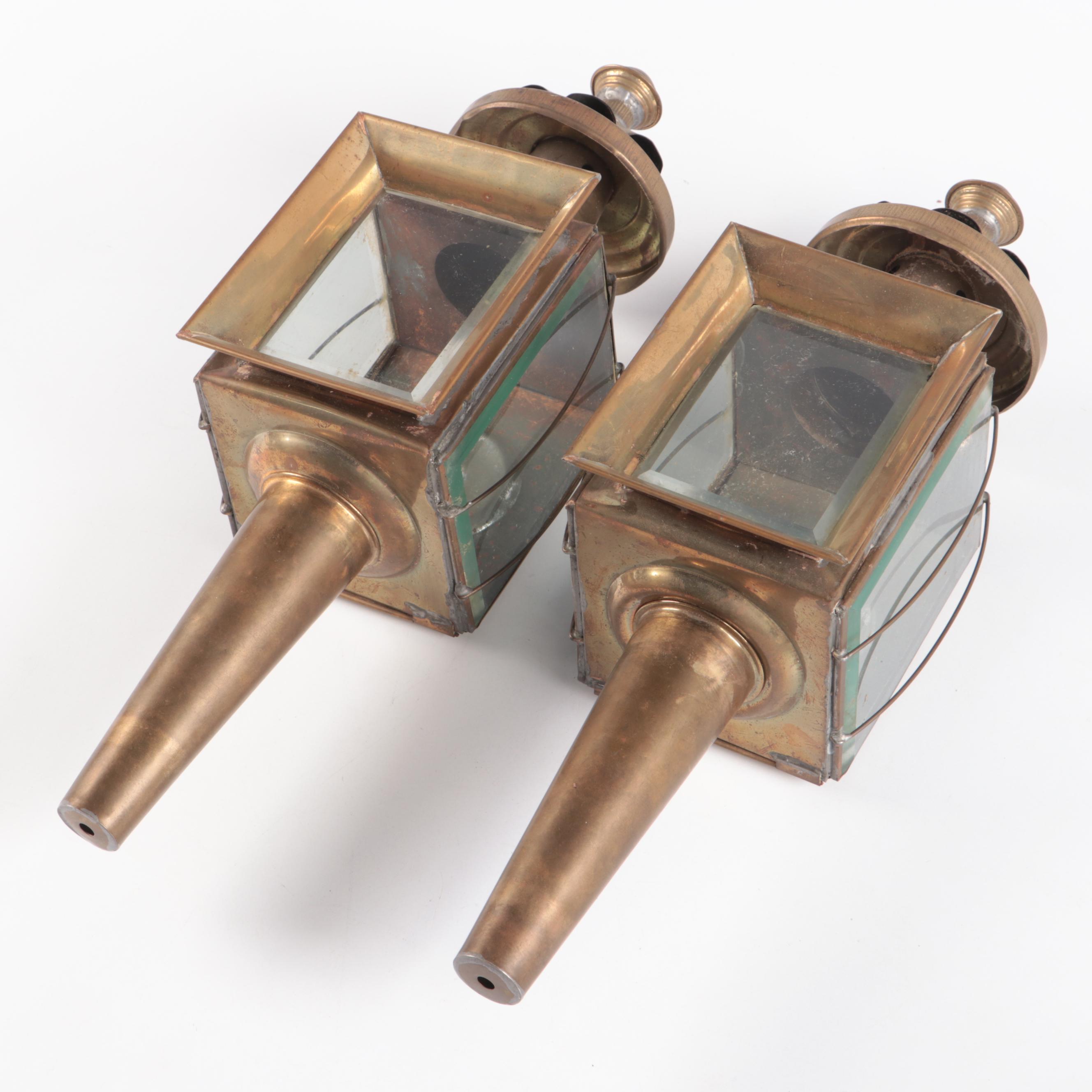 Pair of Victorian Style Brass Oil Carriage Lamps, 20th Century