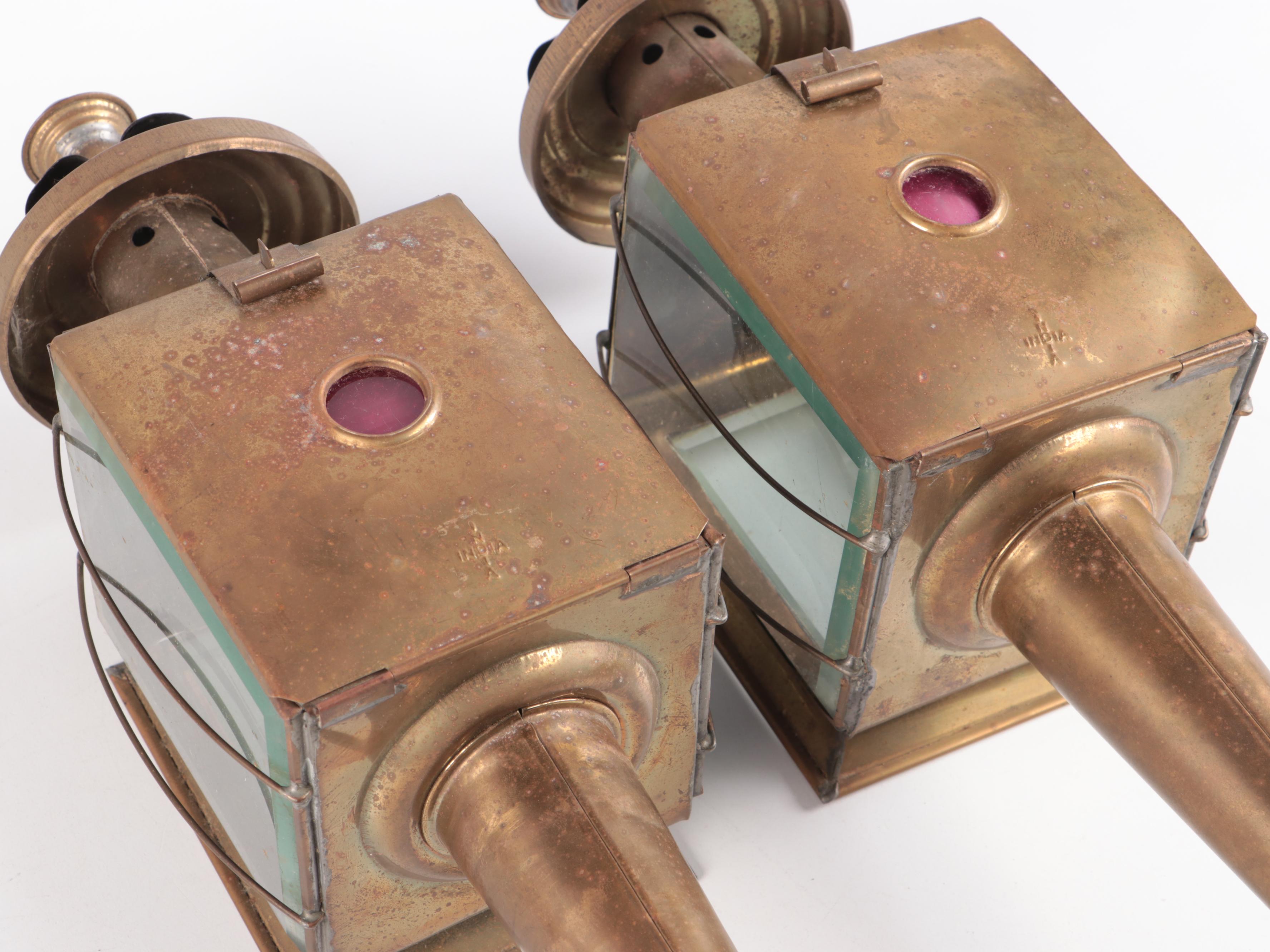 Pair of Victorian Style Brass Oil Carriage Lamps, 20th Century