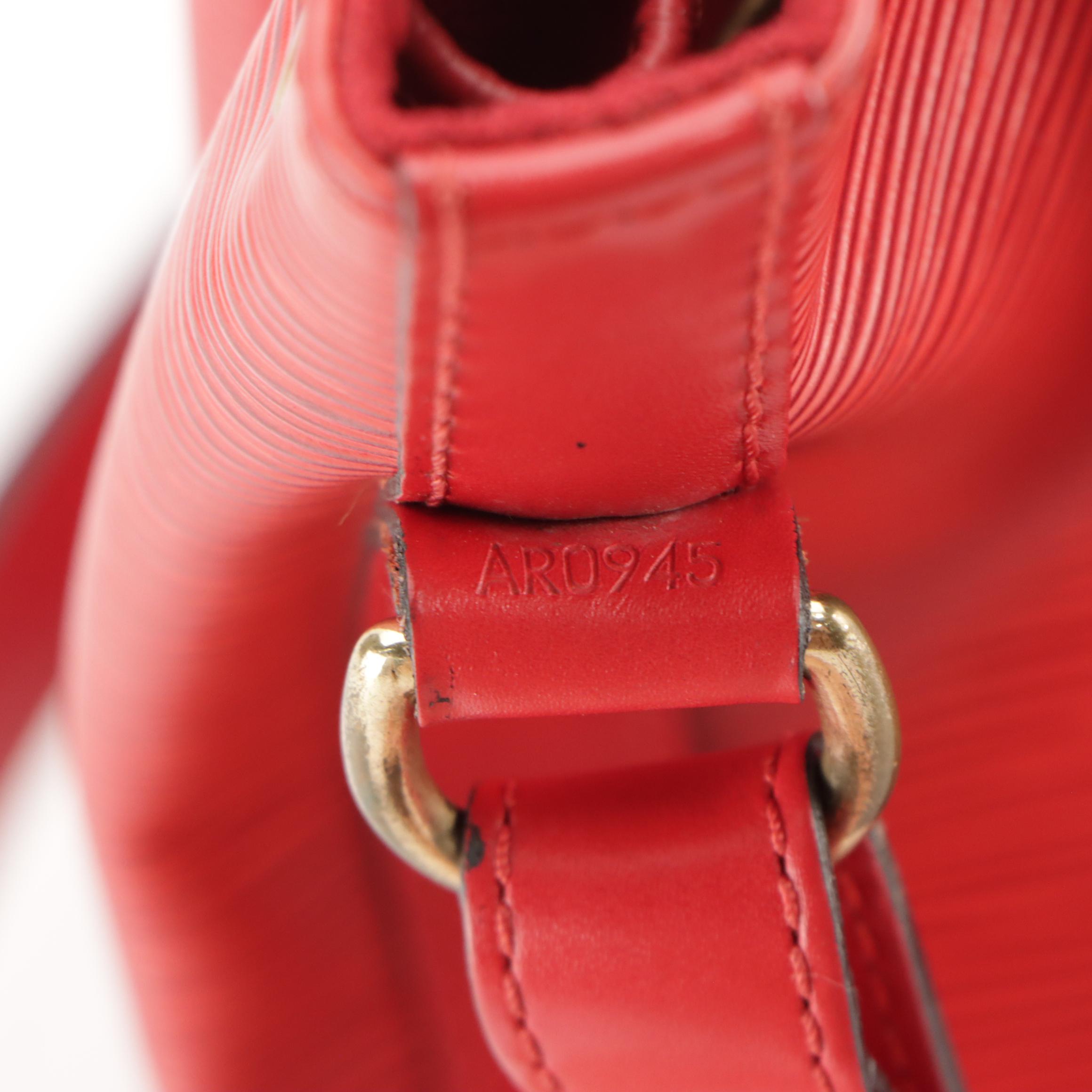 Louis Vuitton Petit Noé Bag in Castilian Red Epi/Smooth Leather