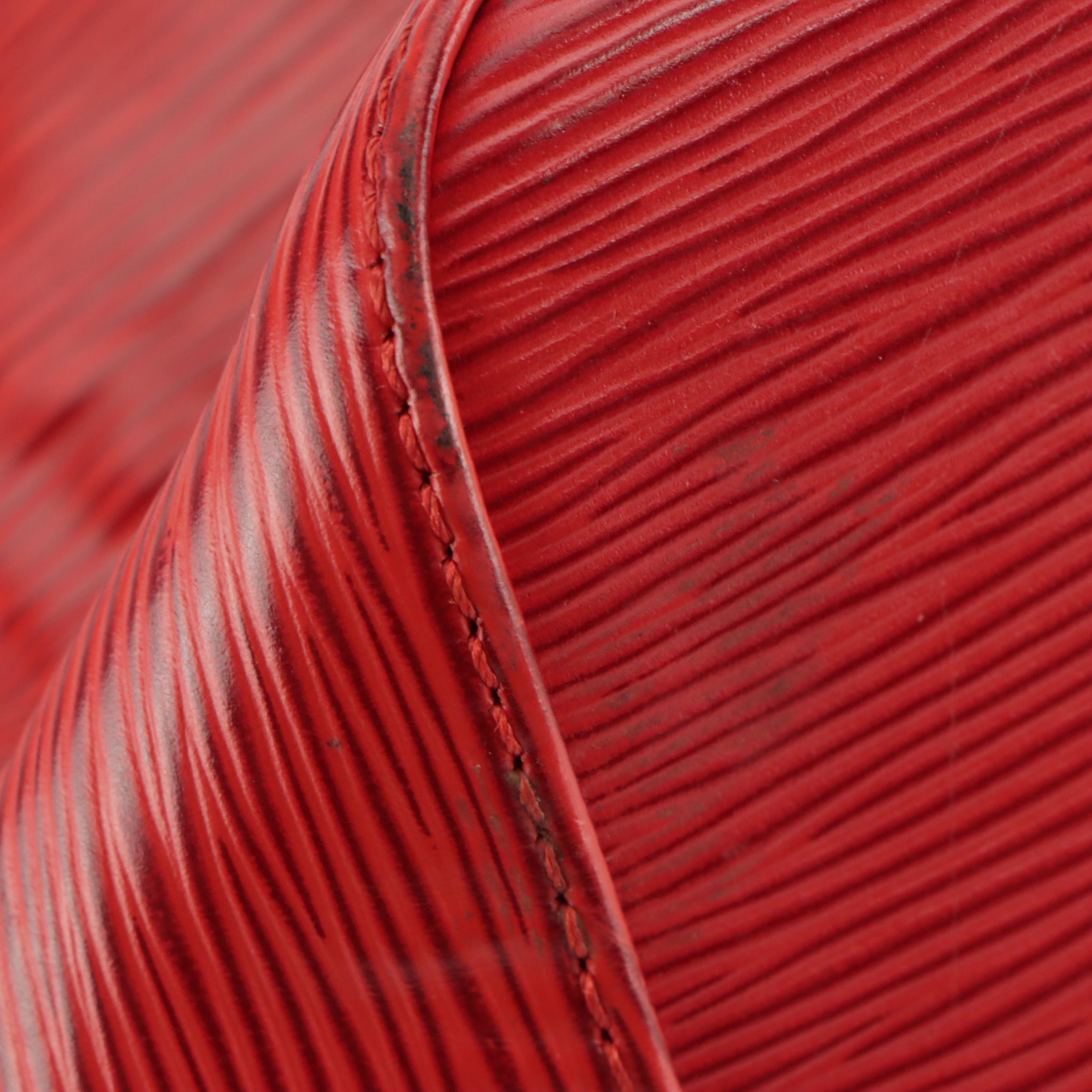 Louis Vuitton Petit Noé Bag in Castilian Red Epi/Smooth Leather