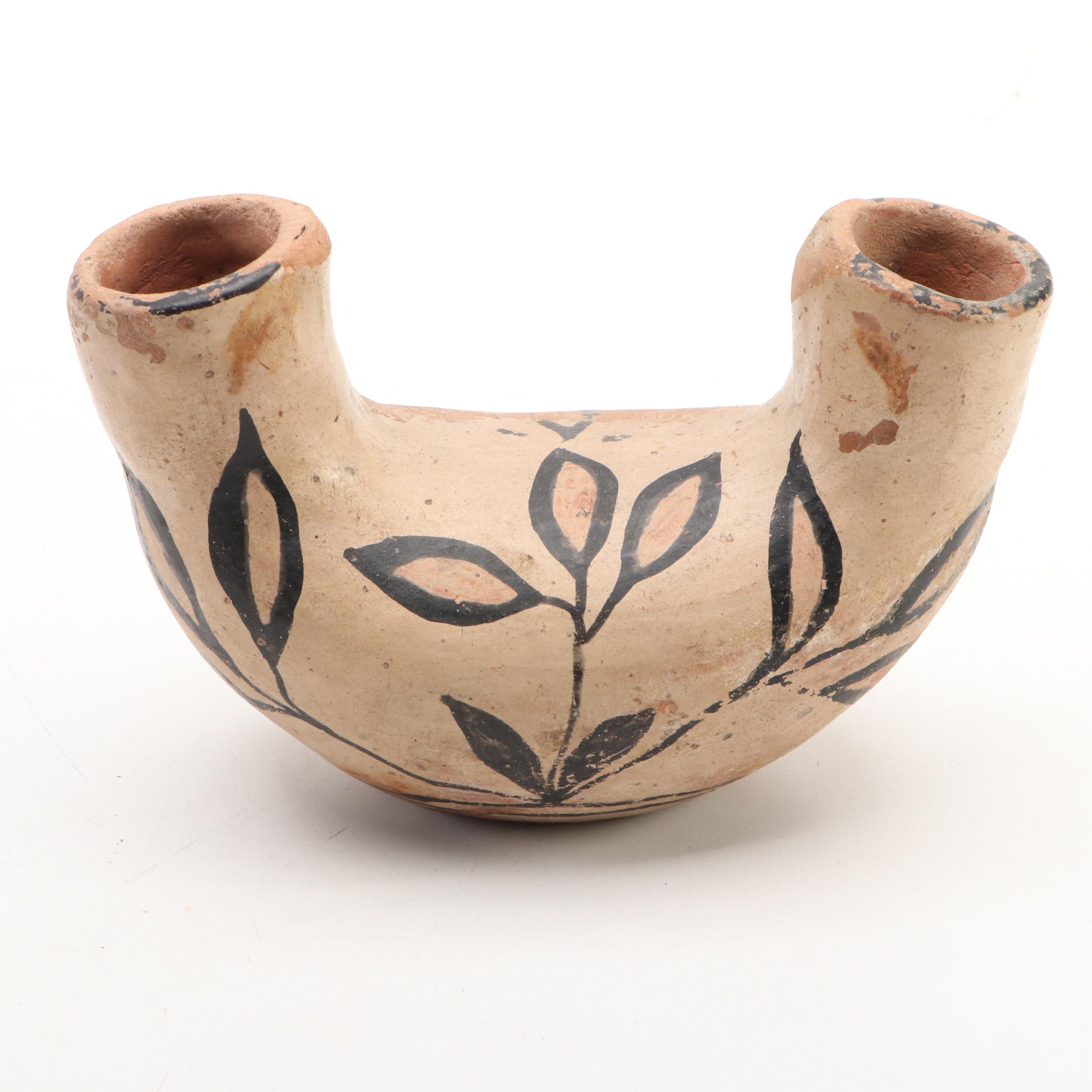 Santo Domingo Pottery Wedding Vase with Zuni Fetish Bear