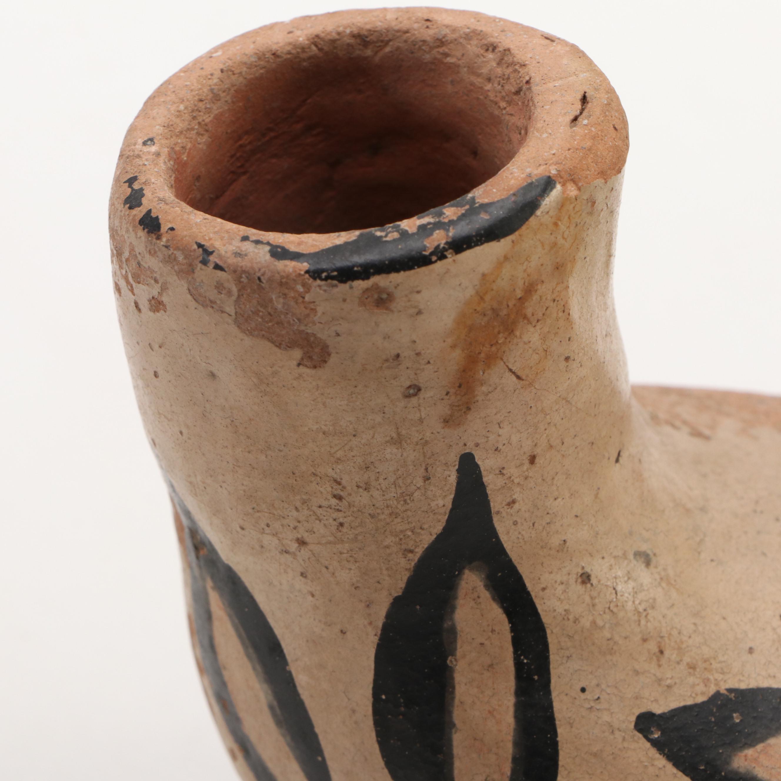 Santo Domingo Pottery Wedding Vase with Zuni Fetish Bear