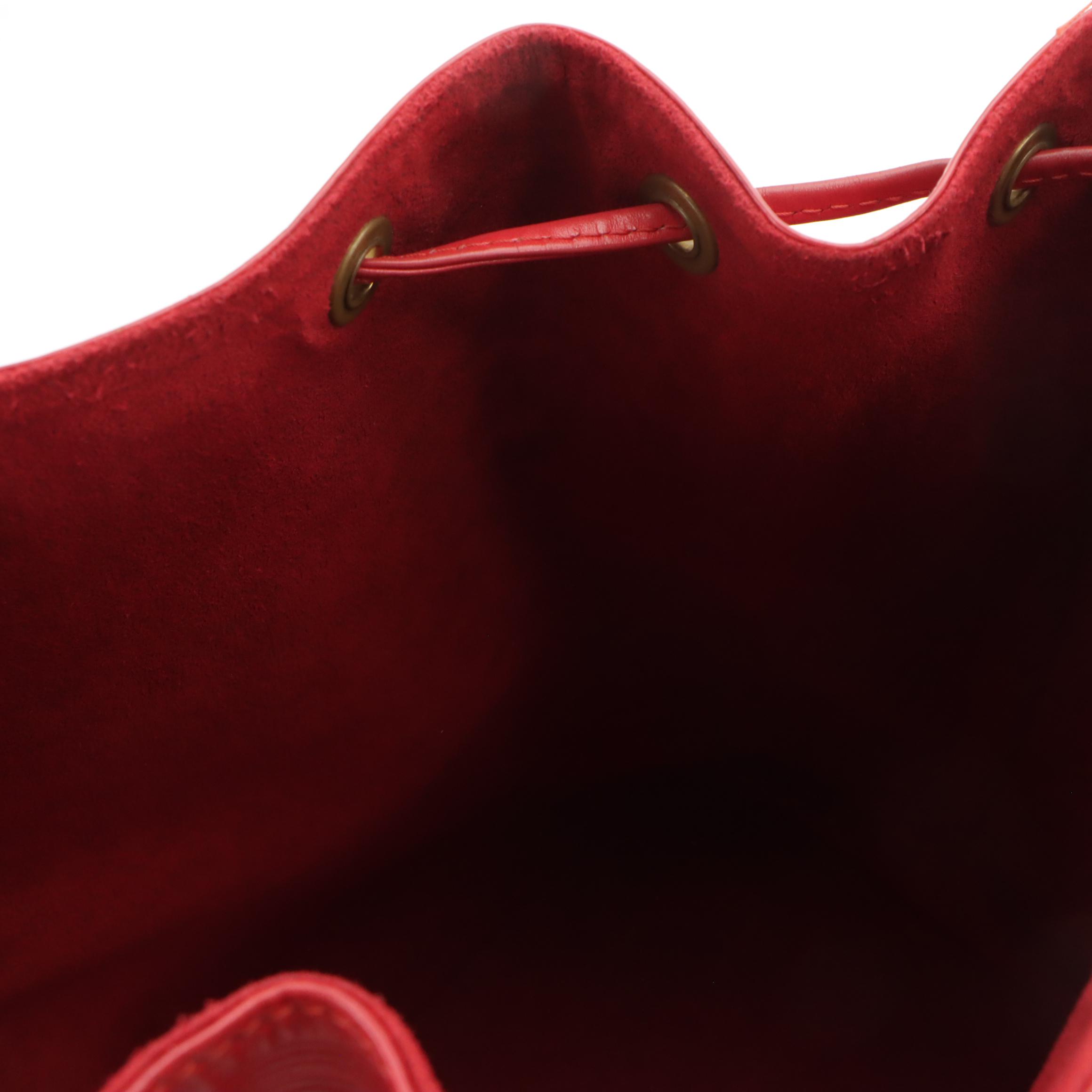 Louis Vuitton Noé Bag in Castilian Red Epi/Smooth Leather