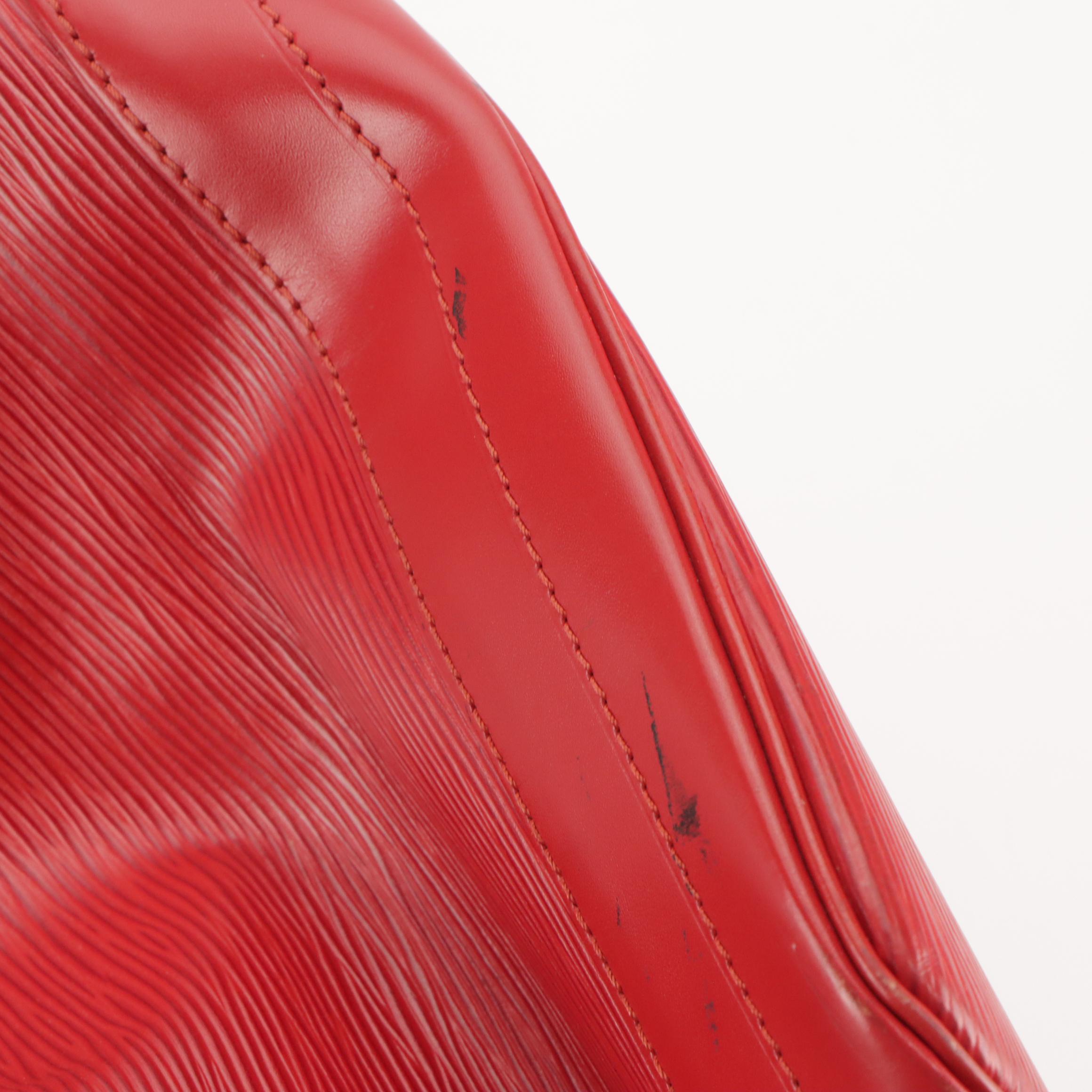 Louis Vuitton Noé Bag in Castilian Red Epi/Smooth Leather