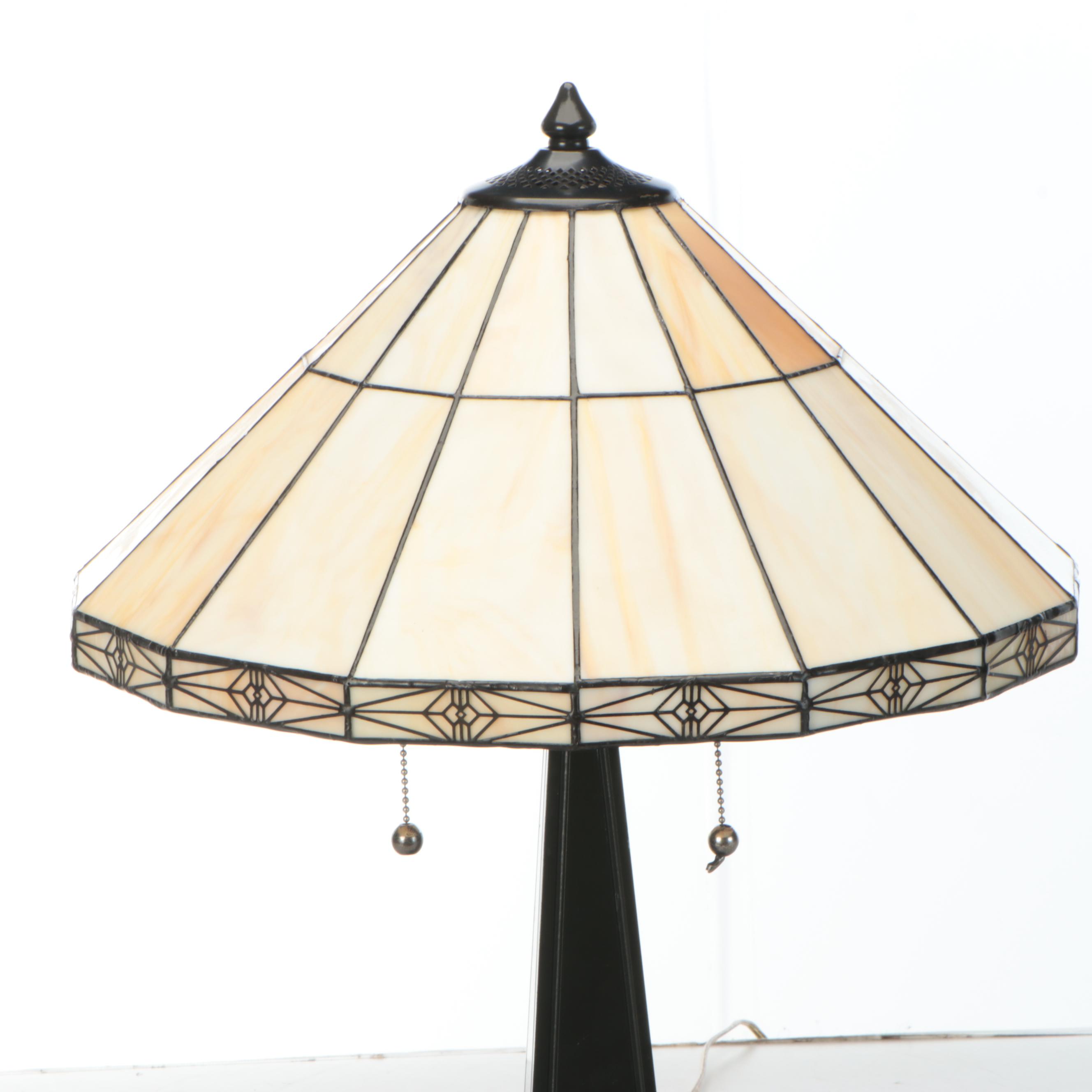 Oil Rubbed Bronze Finish Mission Style Table Lamp with Slag Glass Panel Shade