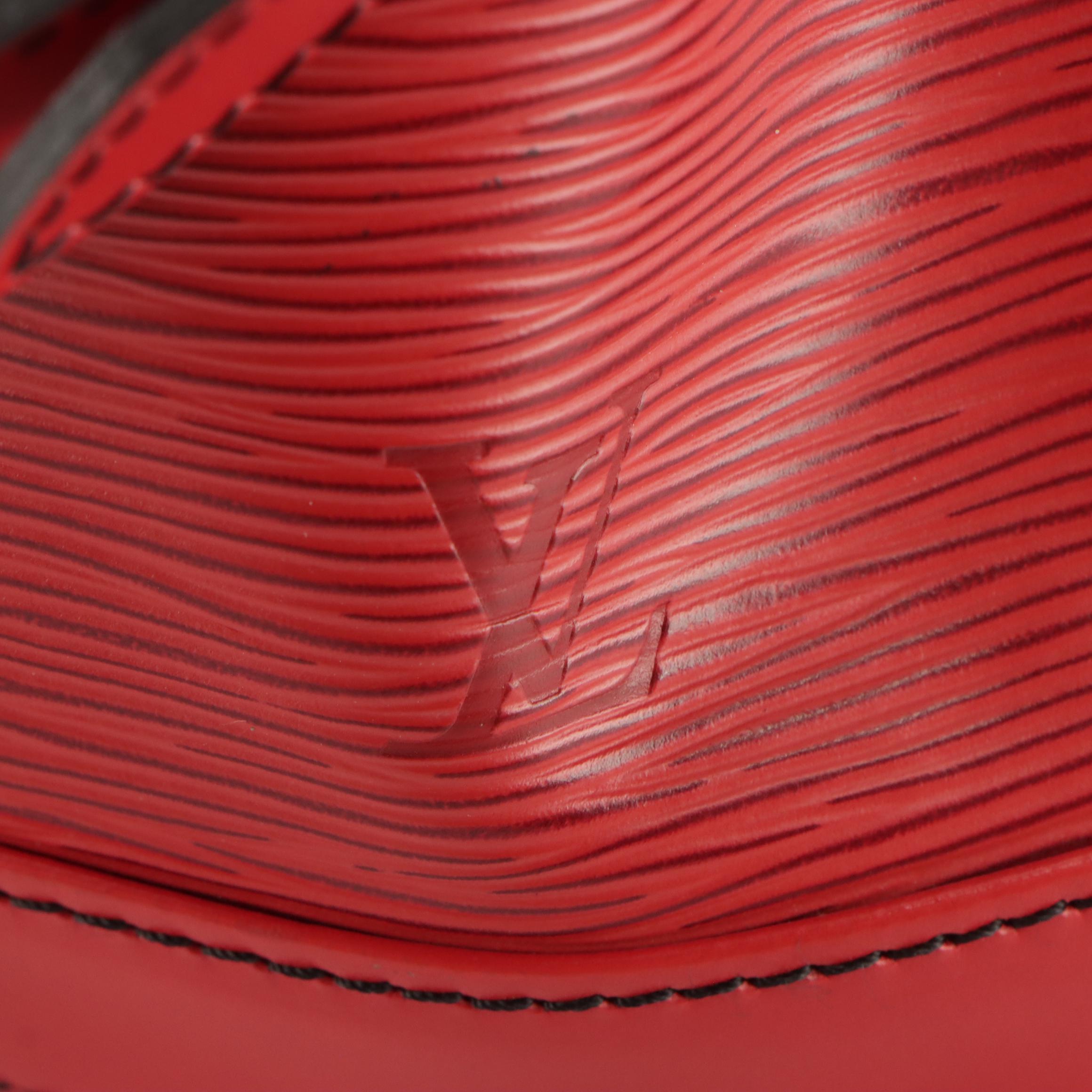 Louis Vuitton Noé Bag in Castilian Red Epi/Smooth Leather