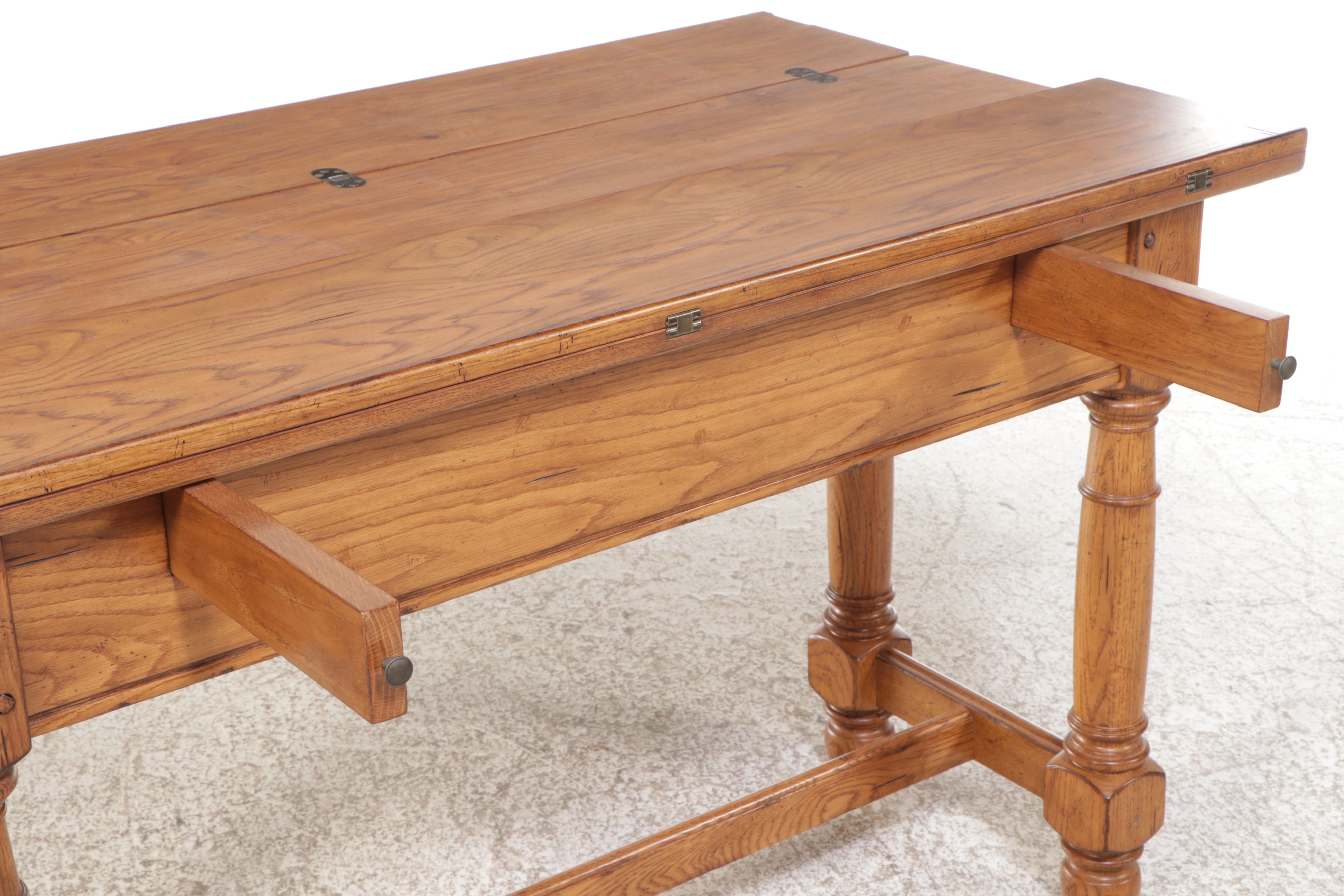 Thomasville Jacobean Style Oak Drop Leaf Convertible Dining Table