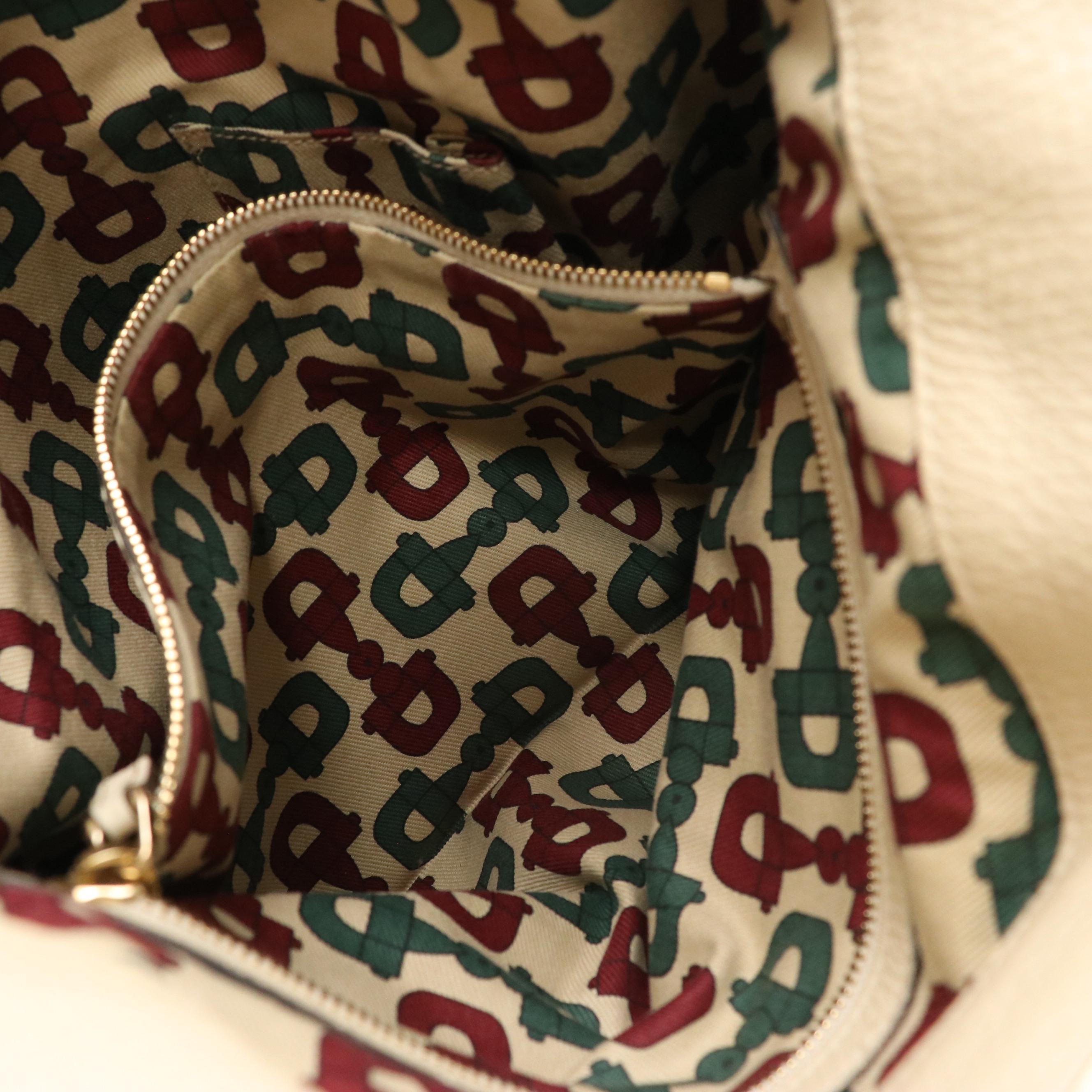 Gucci Indy Two-Way Hobo Bag in Off-White Smooth and Guccissima Leather