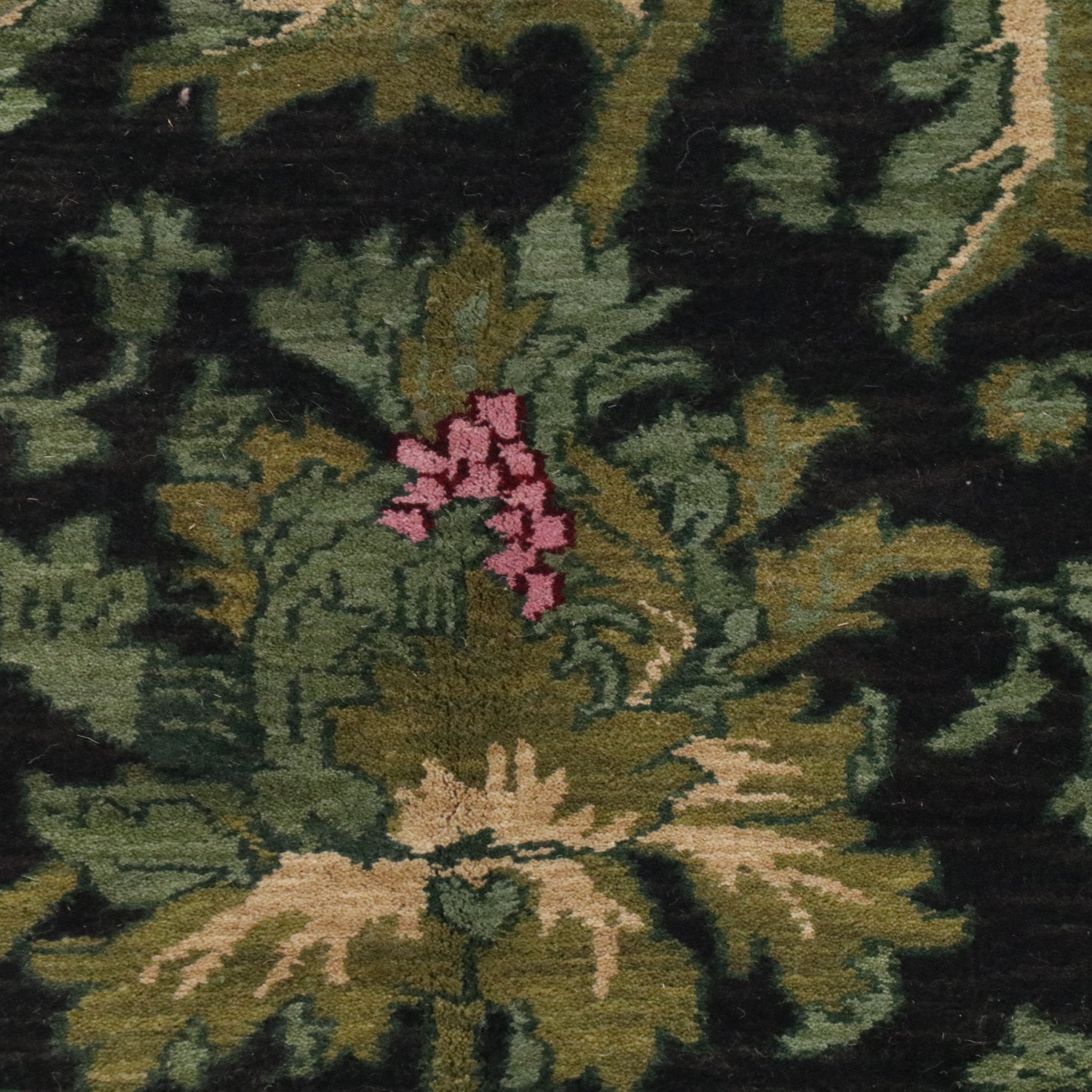 7'11 x 10'3 Hand-Knotted Indian Area Rug