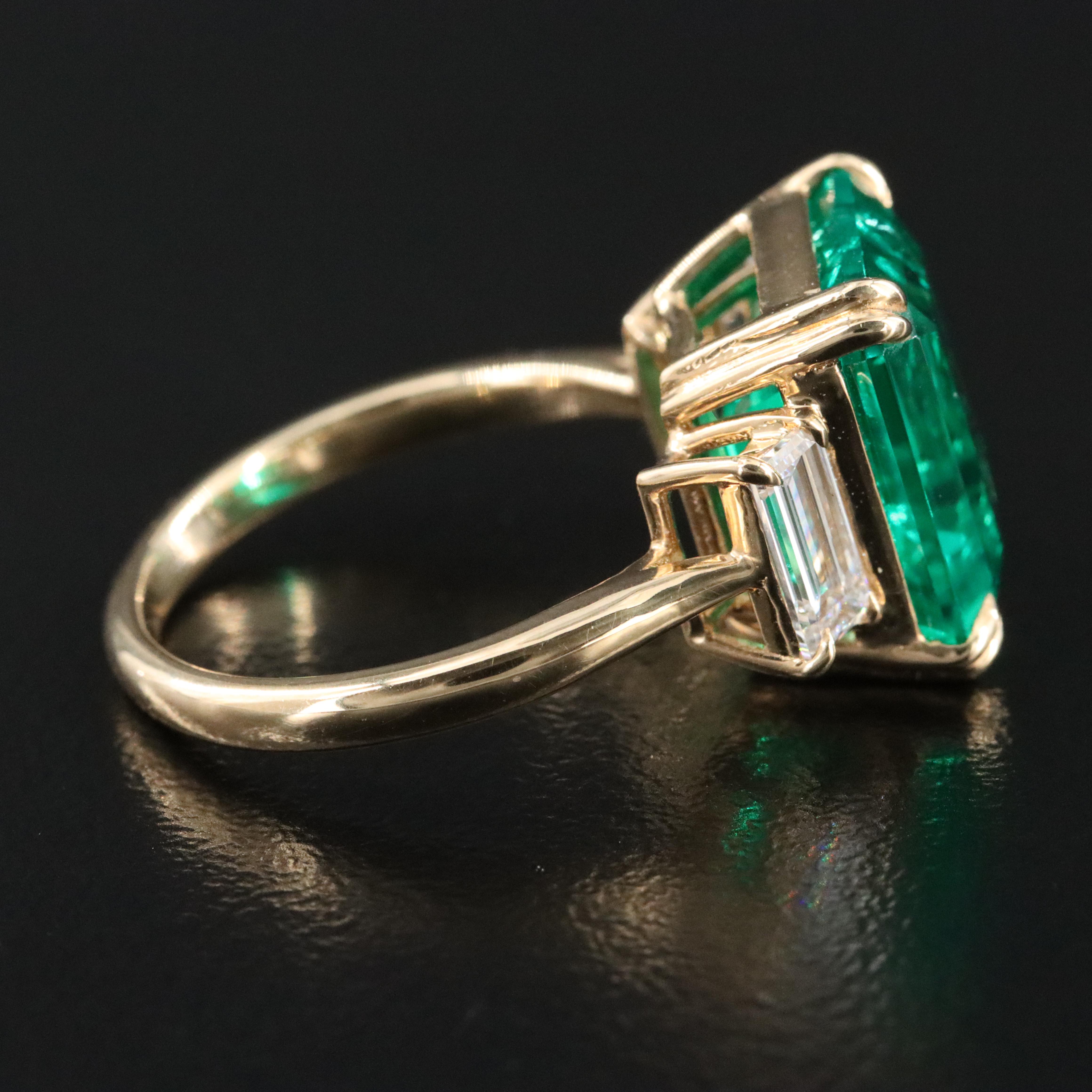 18K Emerald and Lab Grown Diamond Ring