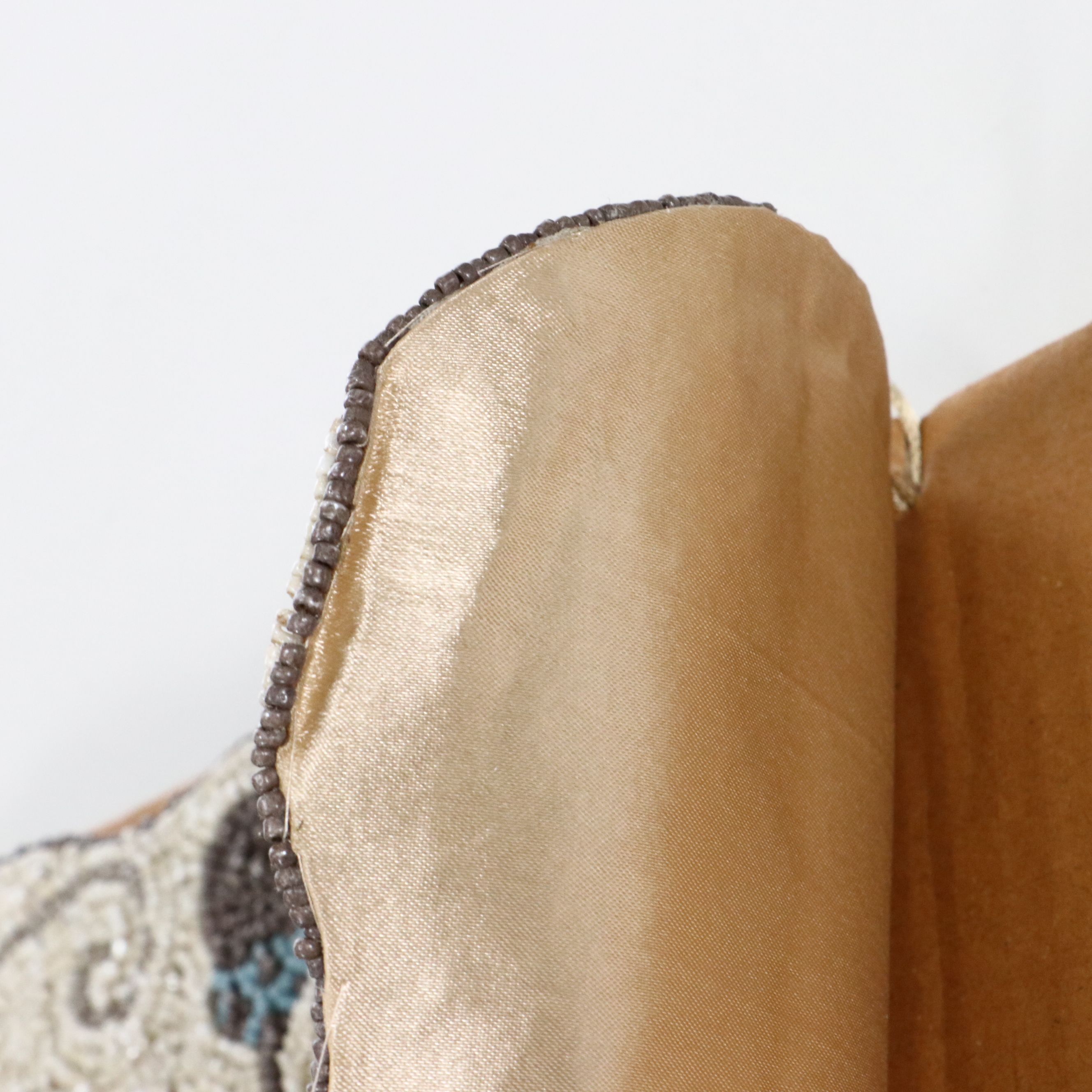 Temp-tations by Tara Beaded Autumnal Pumpkin Table Runner