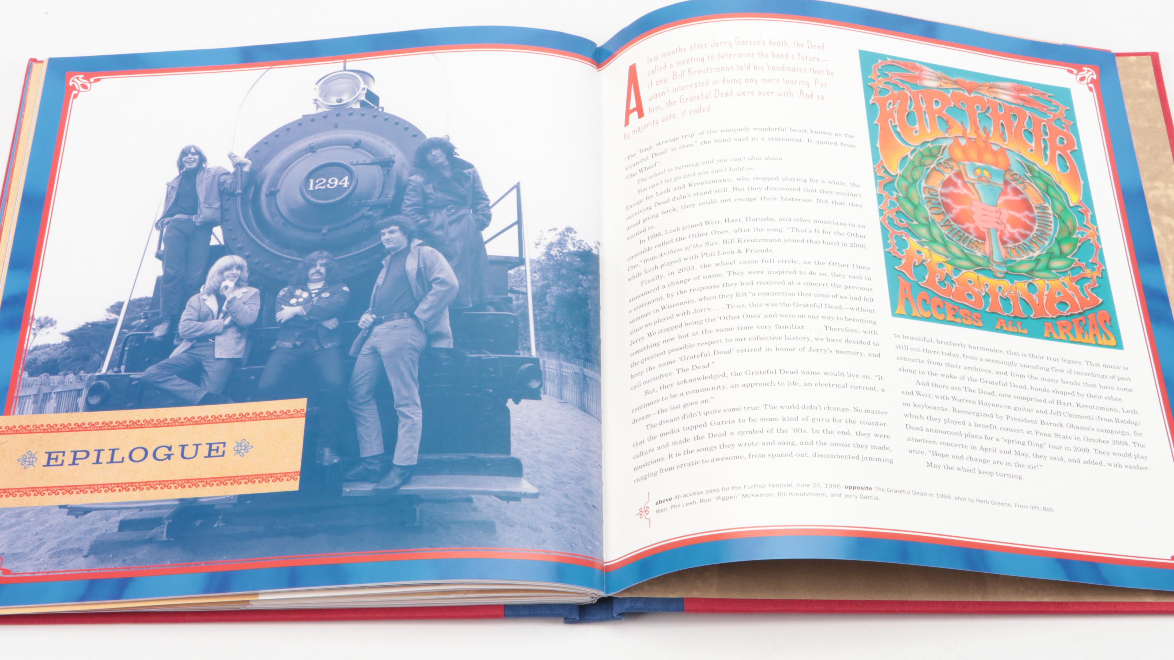 First Edition "Grateful Dead Scrapbook" by Ben Fong-Torres, 2009