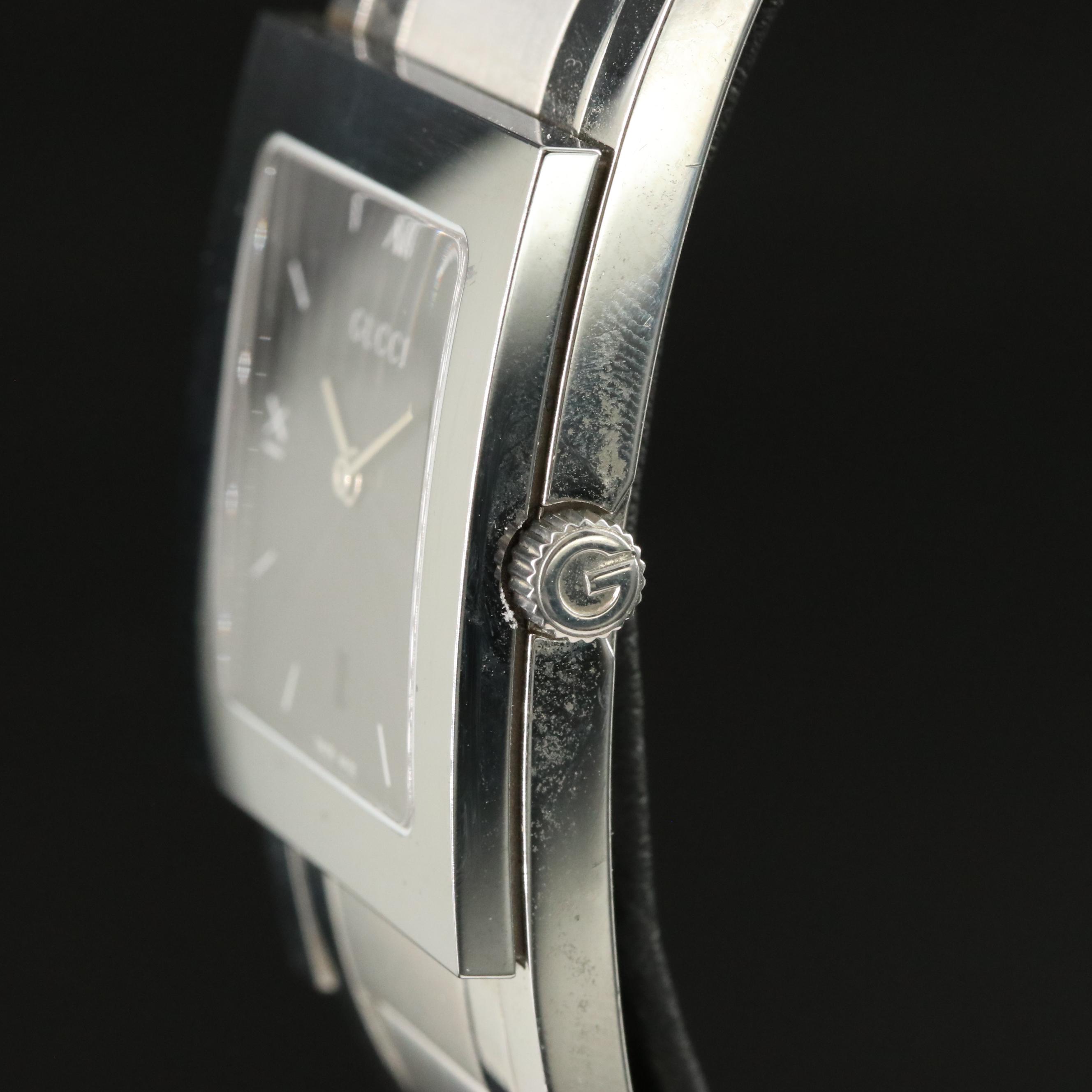 Gucci 7900M.1 Stainless Steel Date Watch