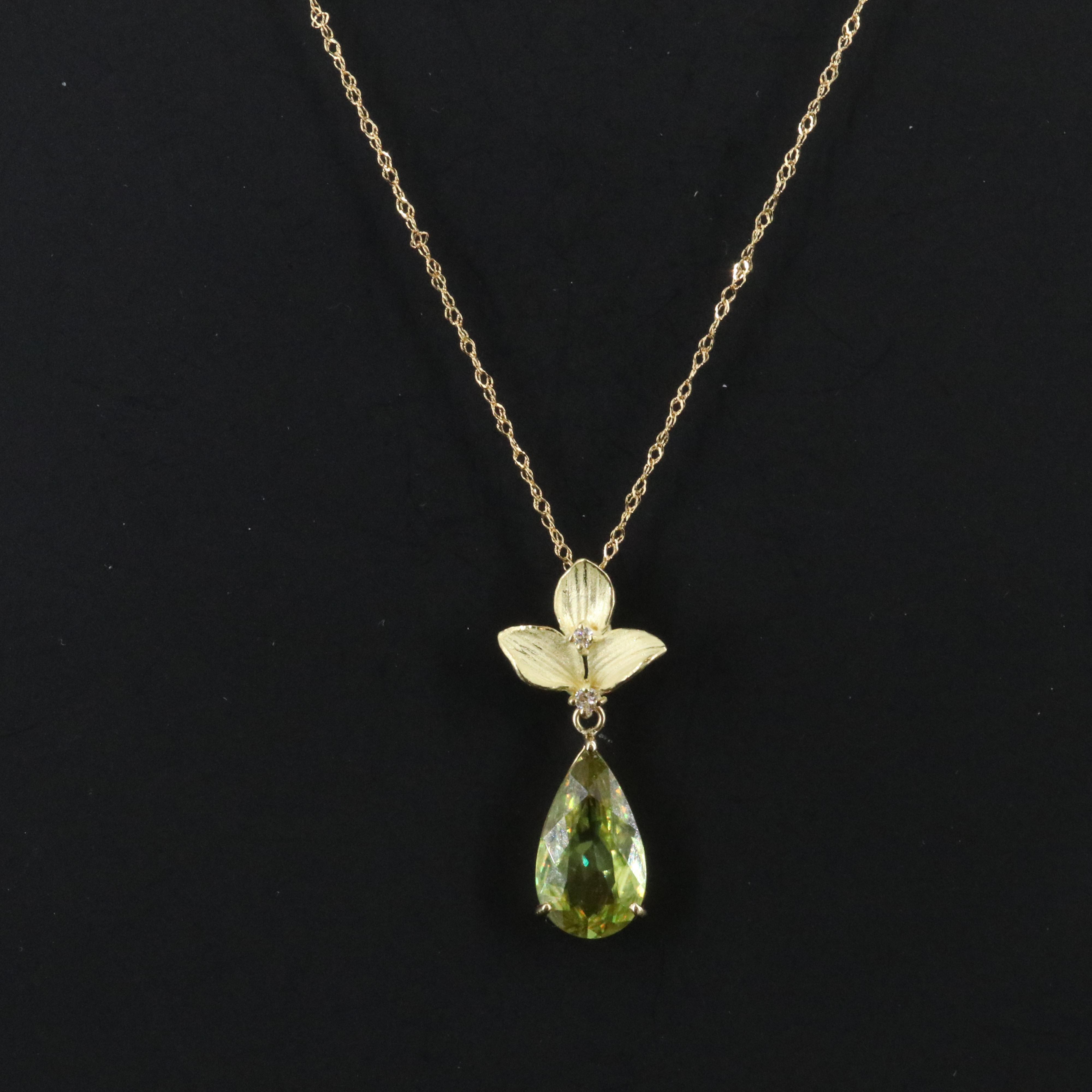 18K Sphene and Diamond Pendant Necklace