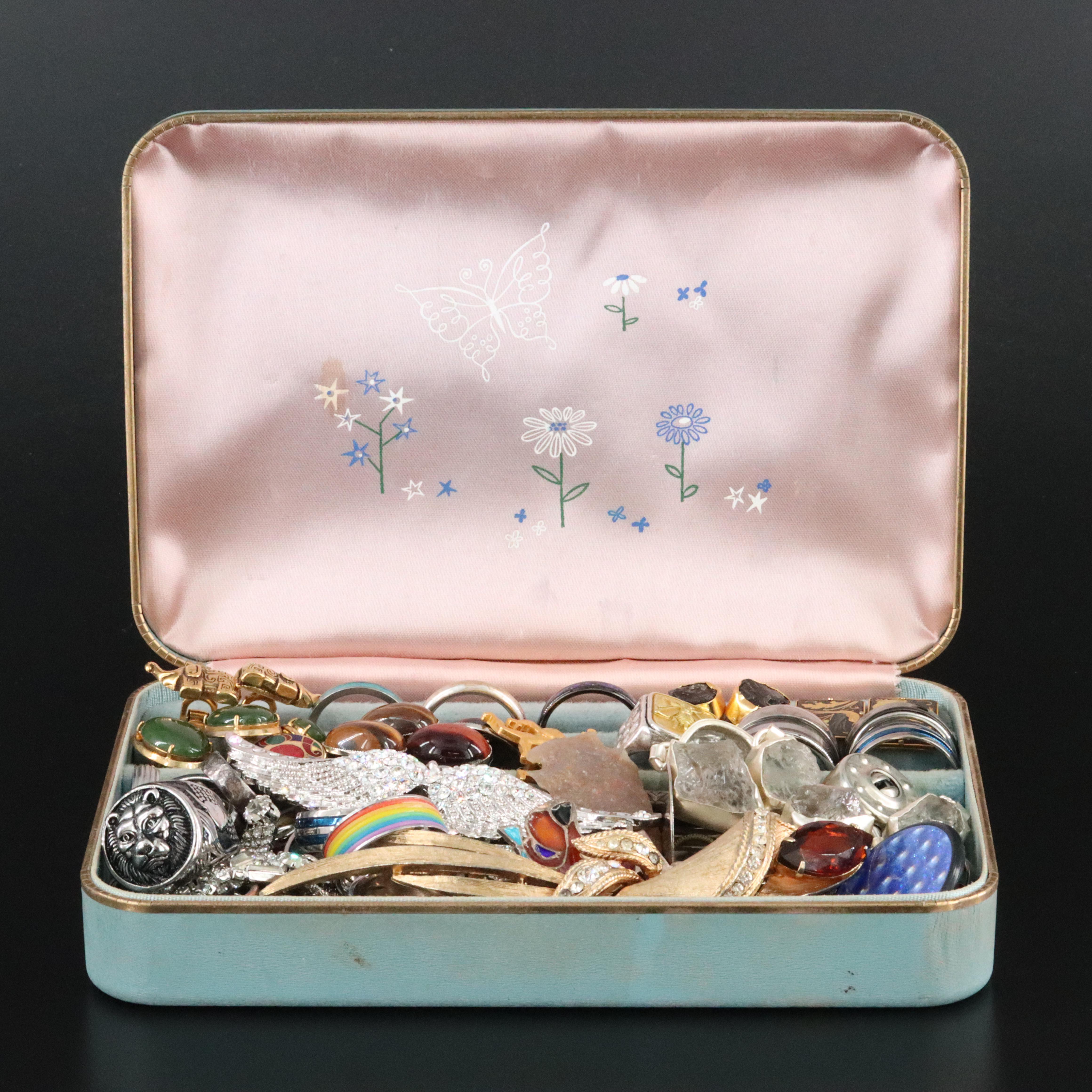 Uncommon Discoveries: Jewelry Collection