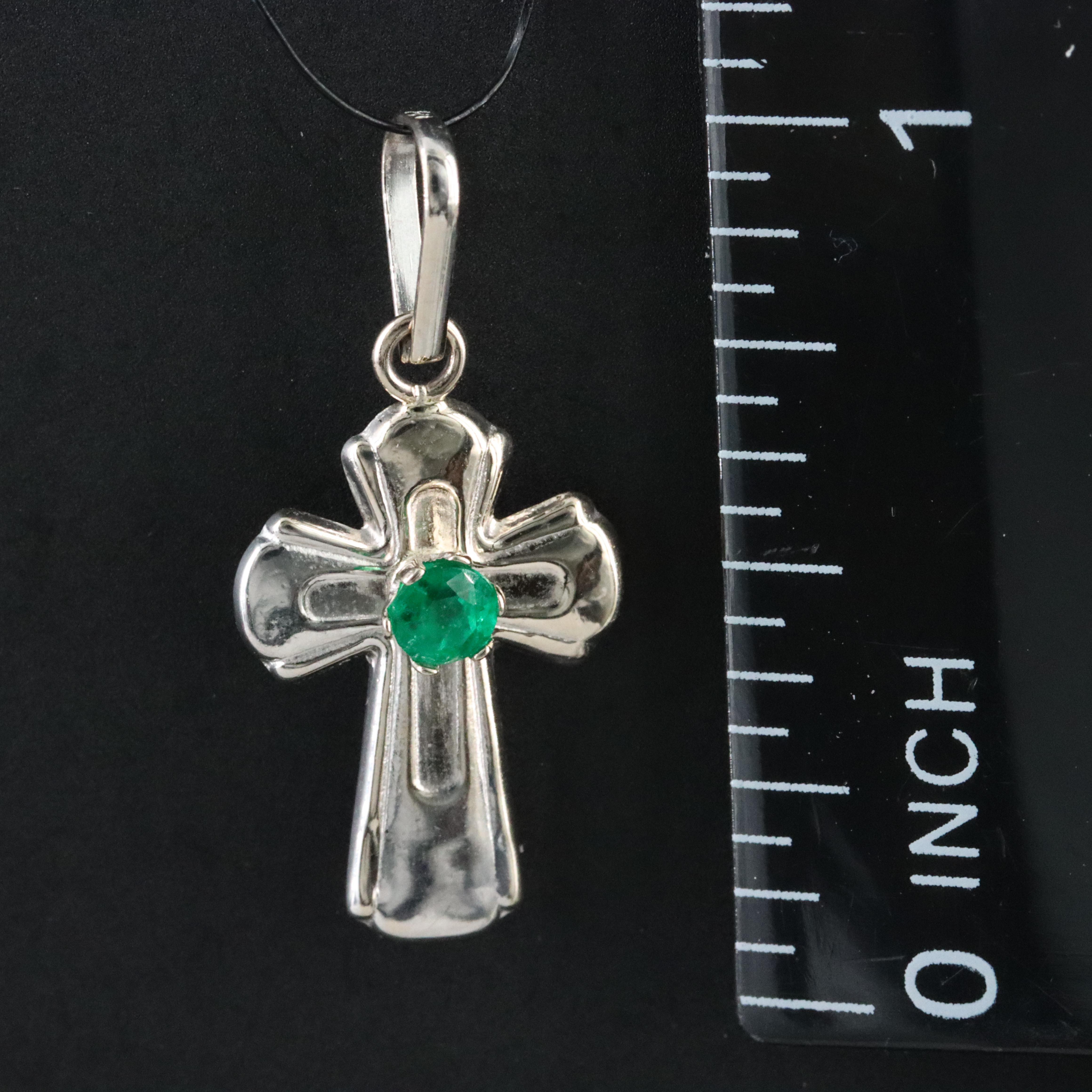 18K Emerald Cross Pendant