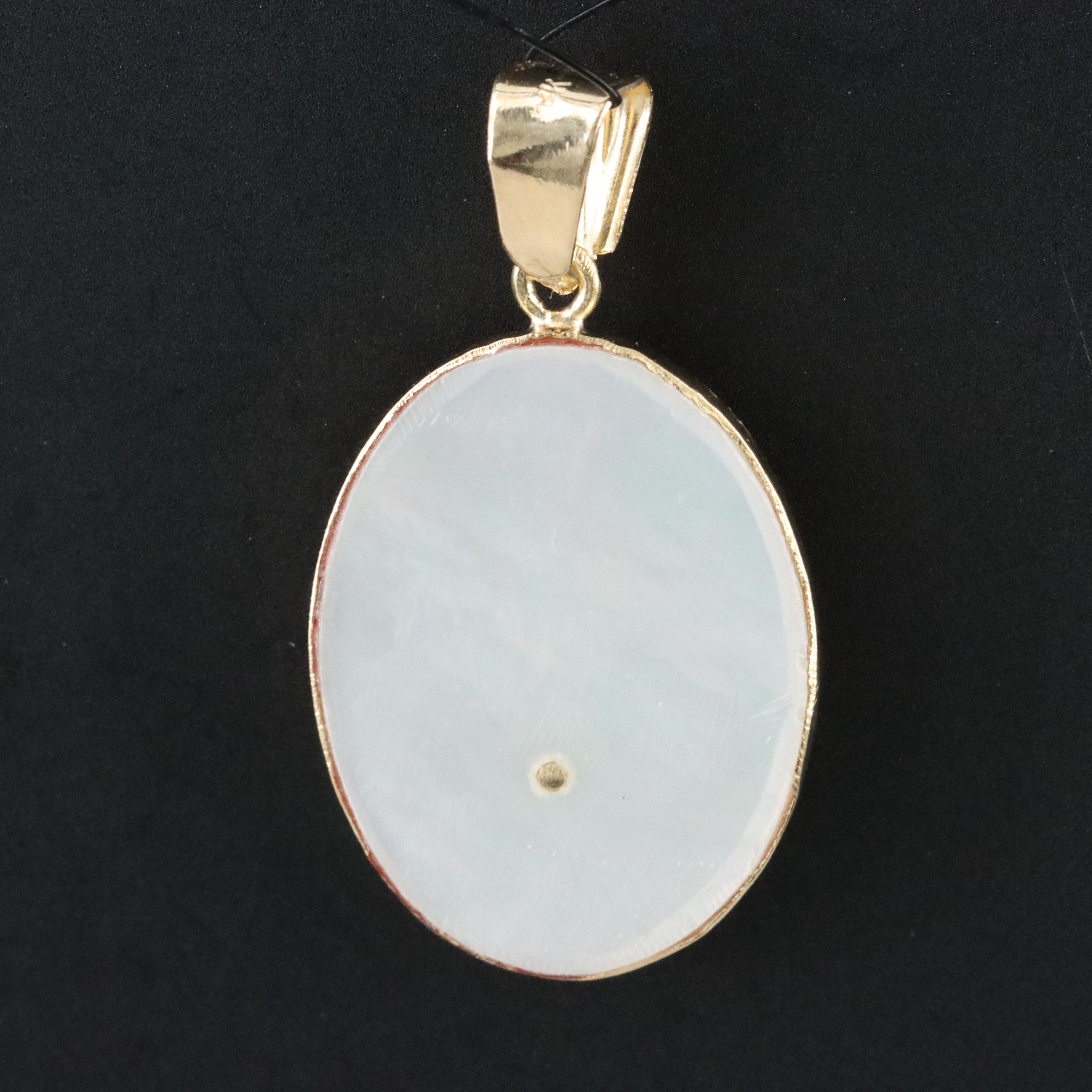 18K Mother of Pearl 'V' Pendant