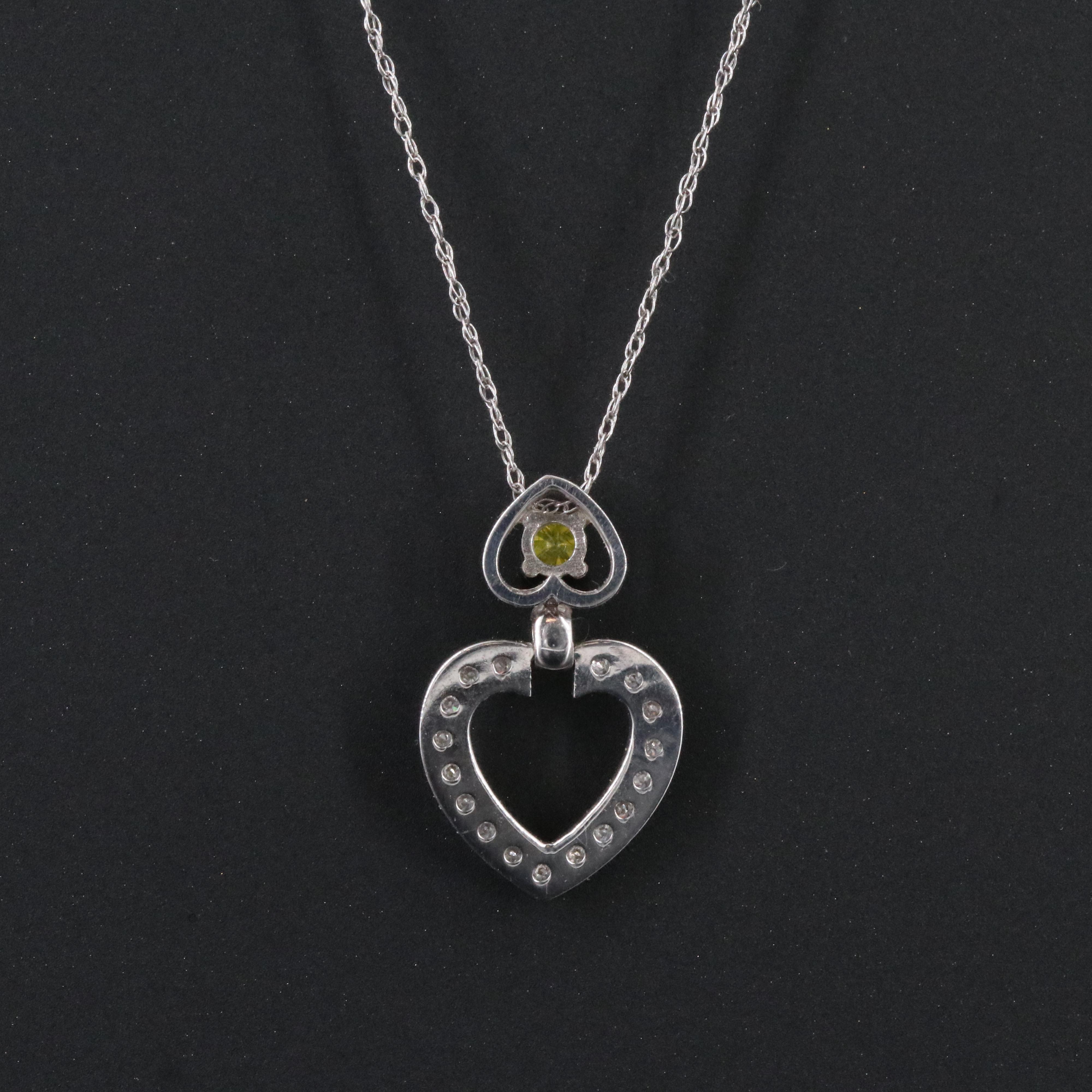 18K 0.27 CTW Diamond Heart Pendant Necklace with Fancy Center