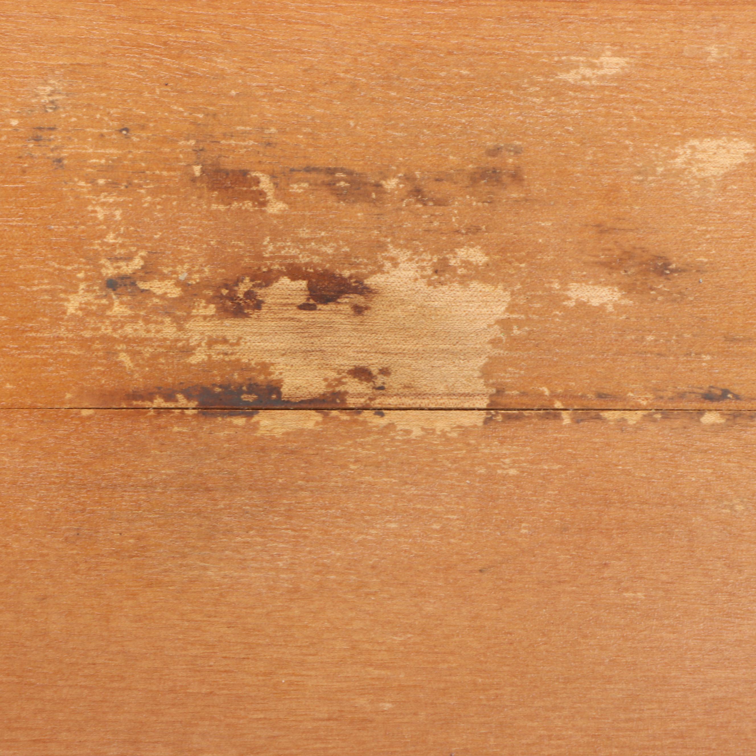 Crofton Steak Knives with Fish Shaped Dish and Other Serving Pieces