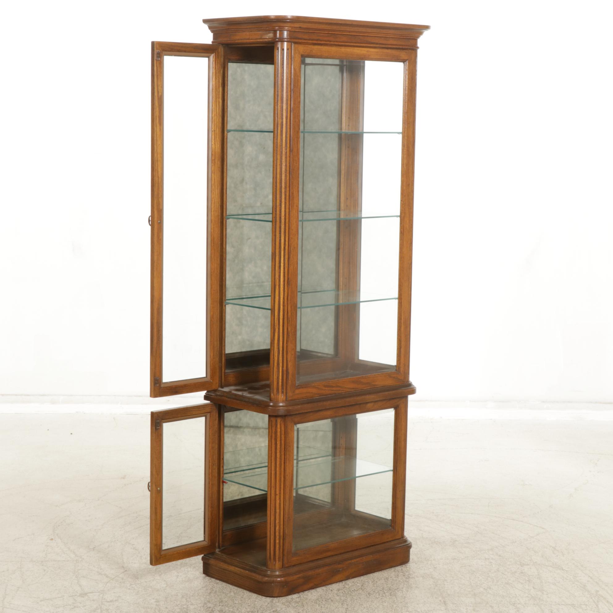 Oak Lighted Curio Cabinet, Late 20th Century