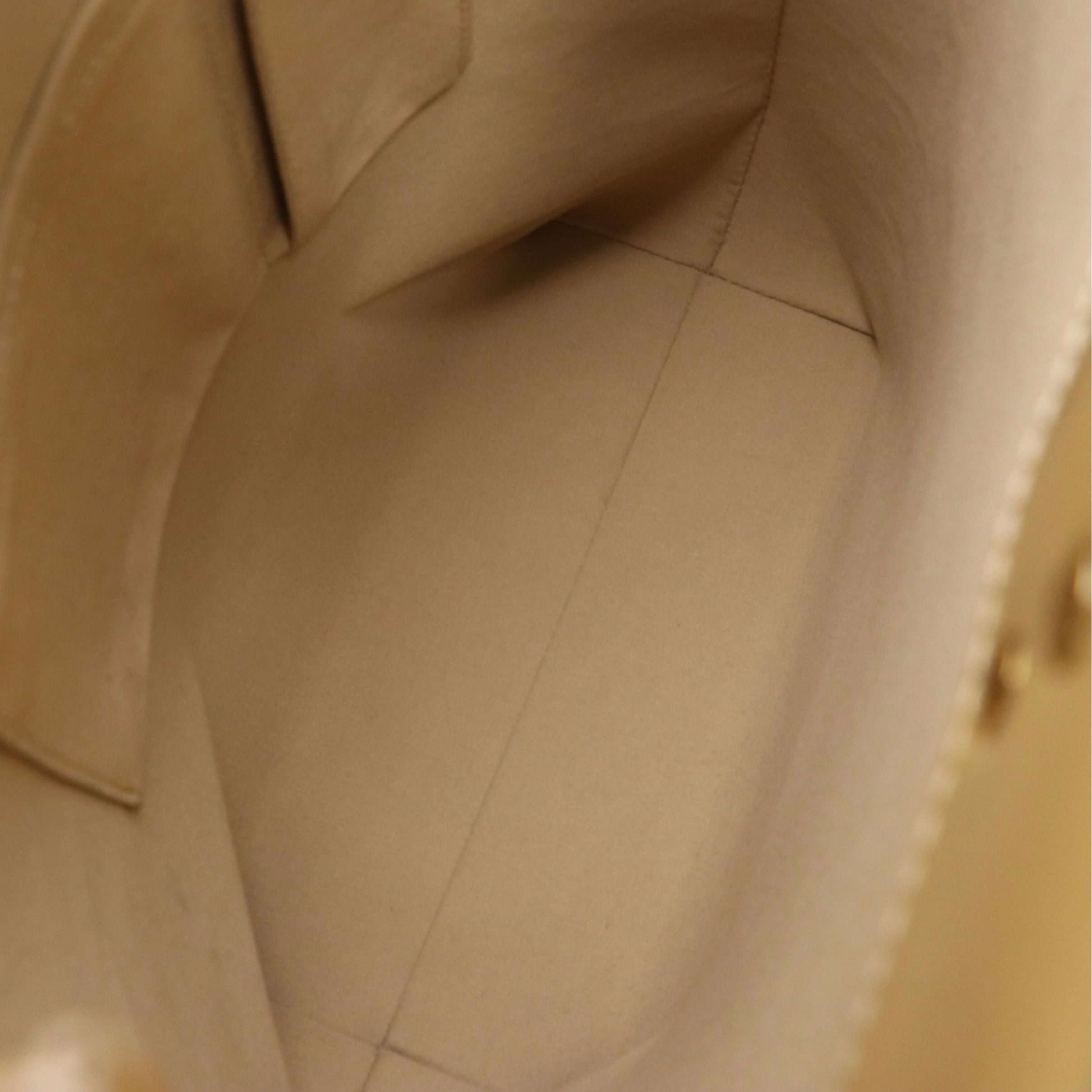 Louis Vuitton Reade MM Top Handle Tote in Vernis and Vachetta Leather