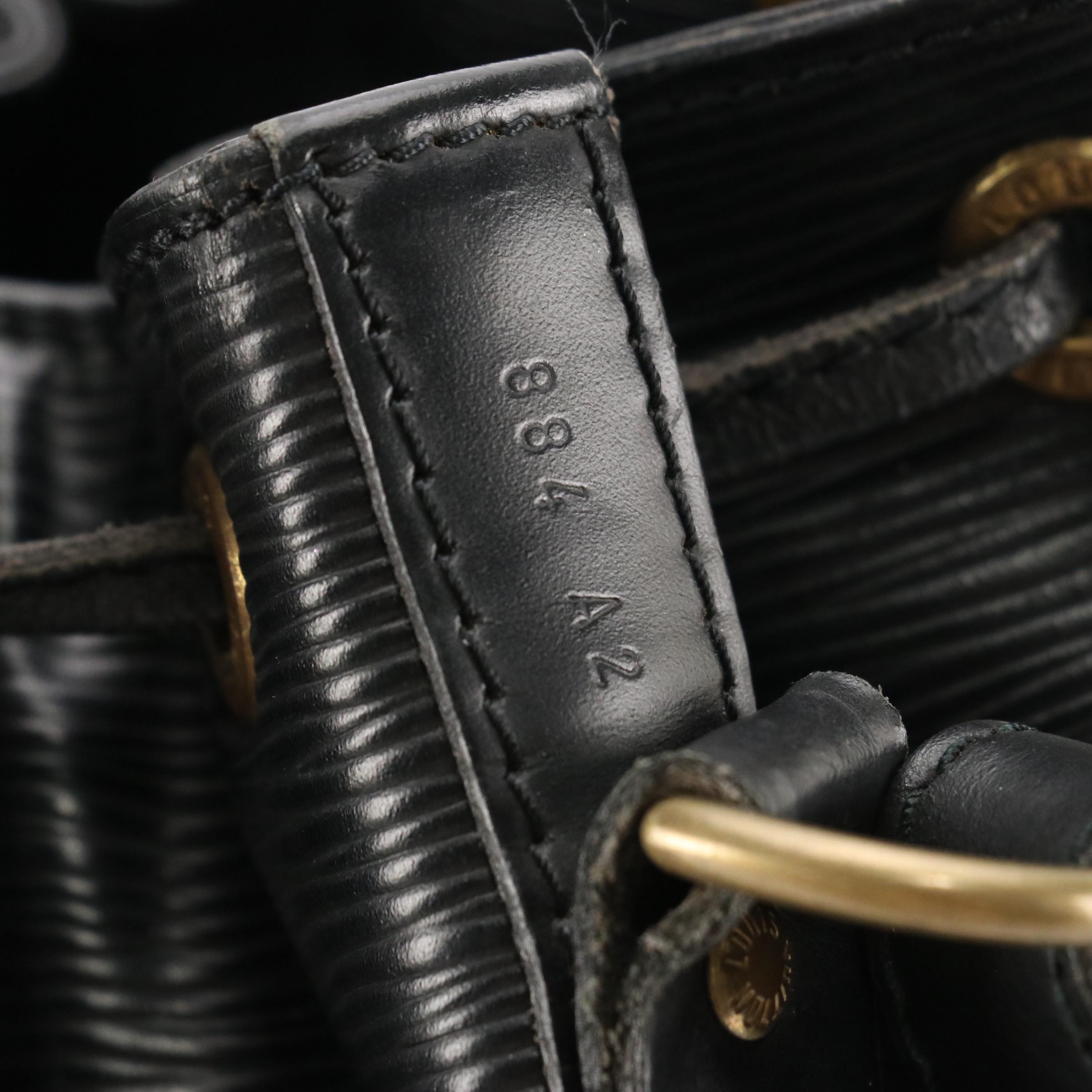 Louis Vuitton Petit Noé Bag in Black Epi/Smooth Leather