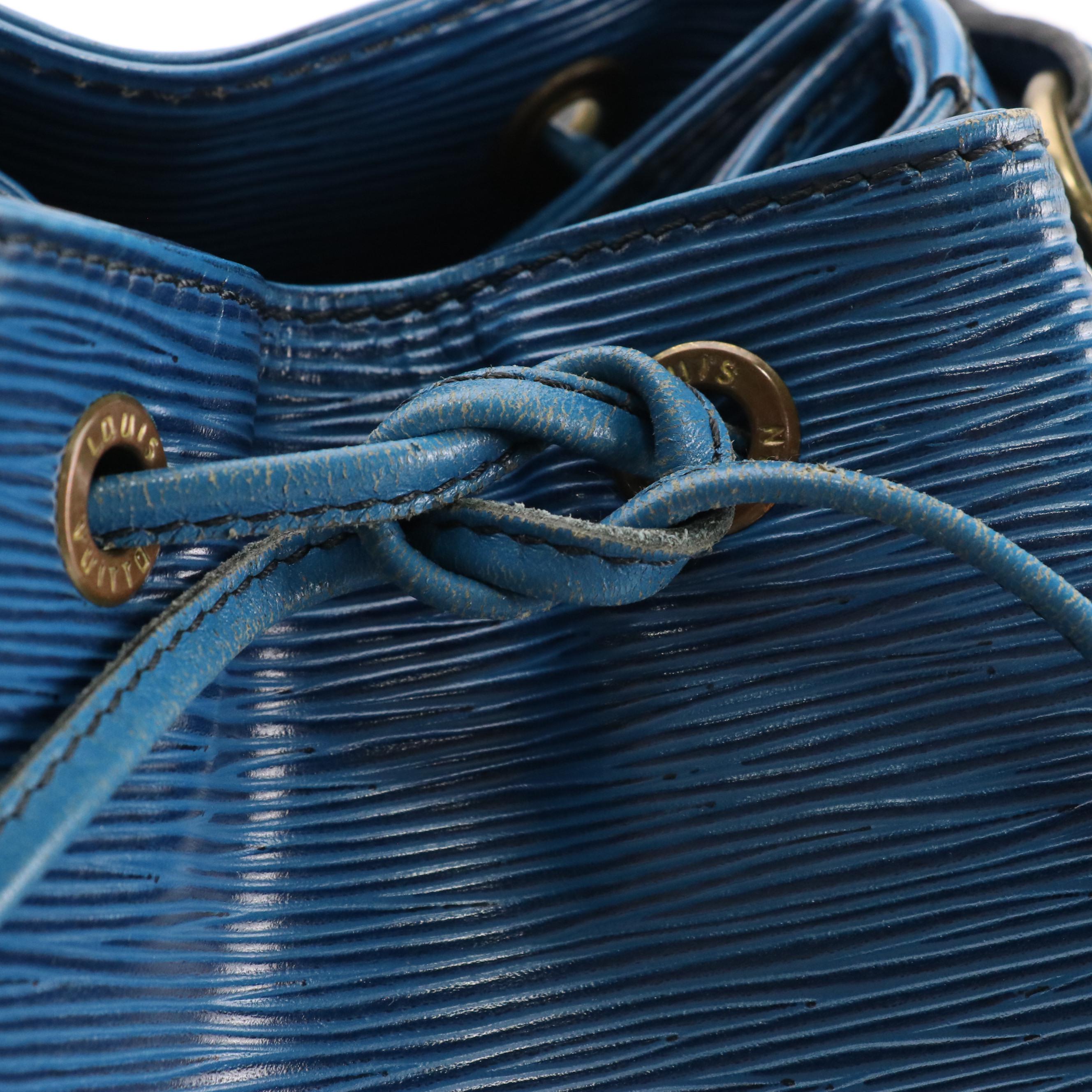 Louis Vuitton Noé Bag in Toledo Blue Epi/Smooth Leather