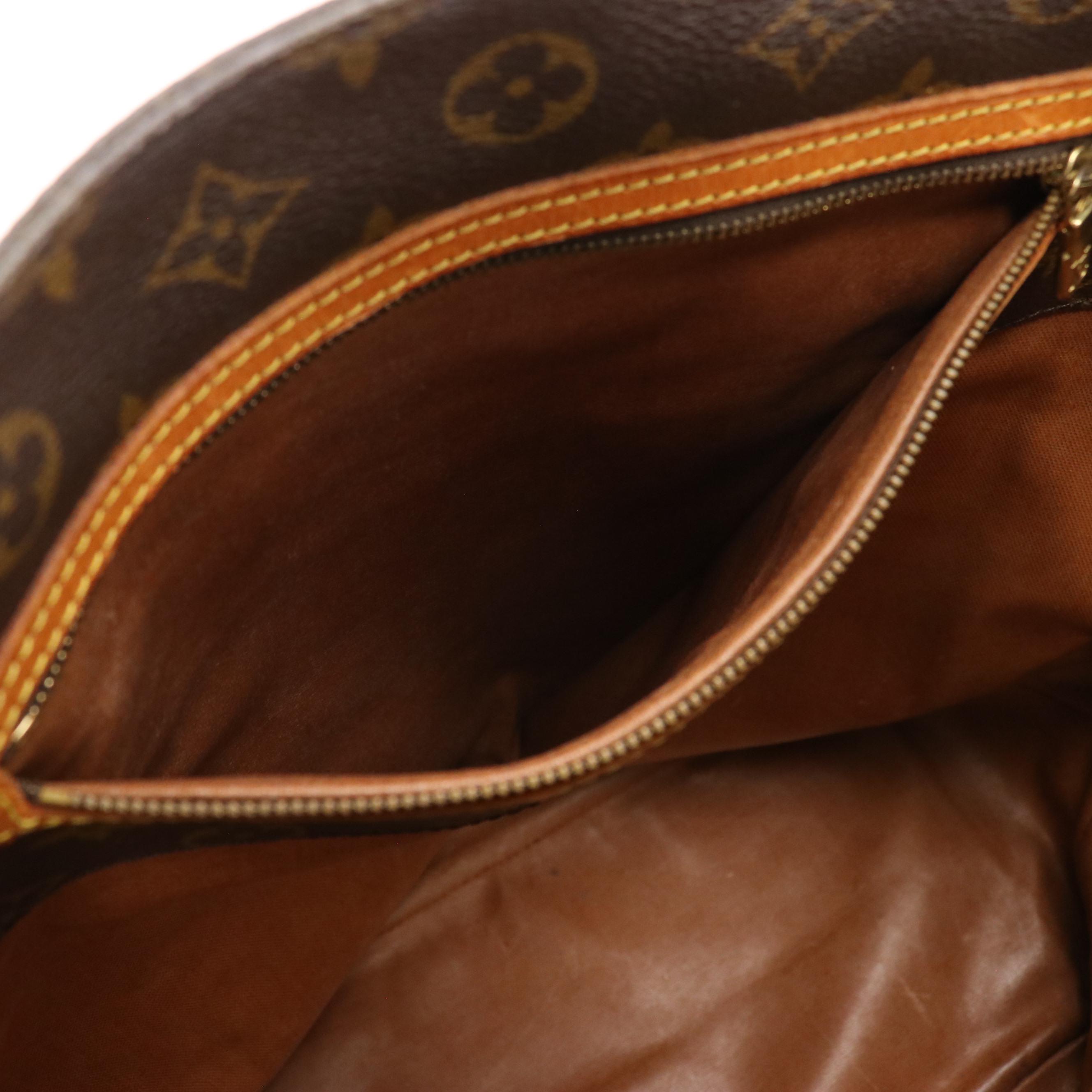 Louis Vuitton Sac Shopping Tote in Monogram Canvas and Vachetta Leather