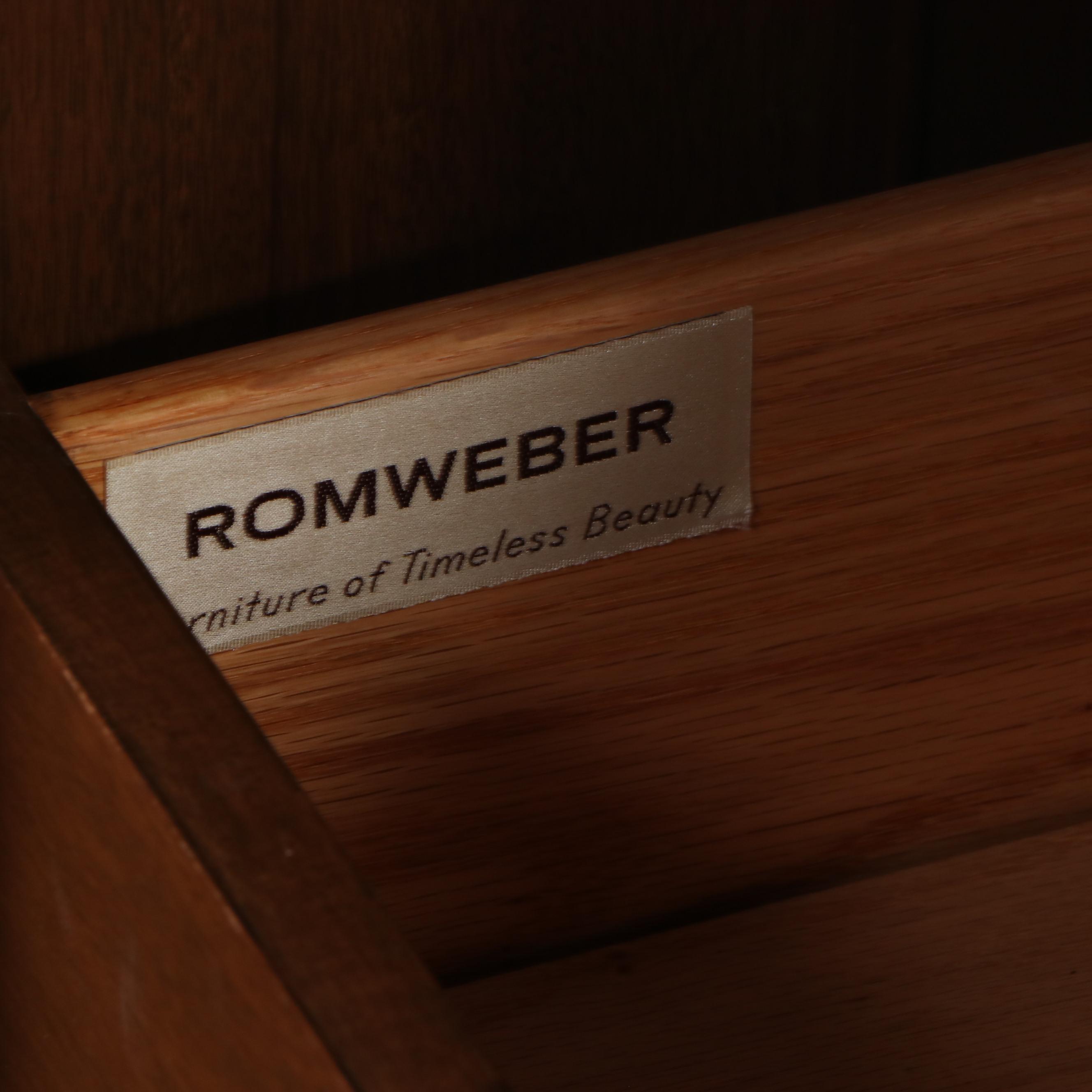 Romweber "Monarch" Mahogany Finish China Cabinet