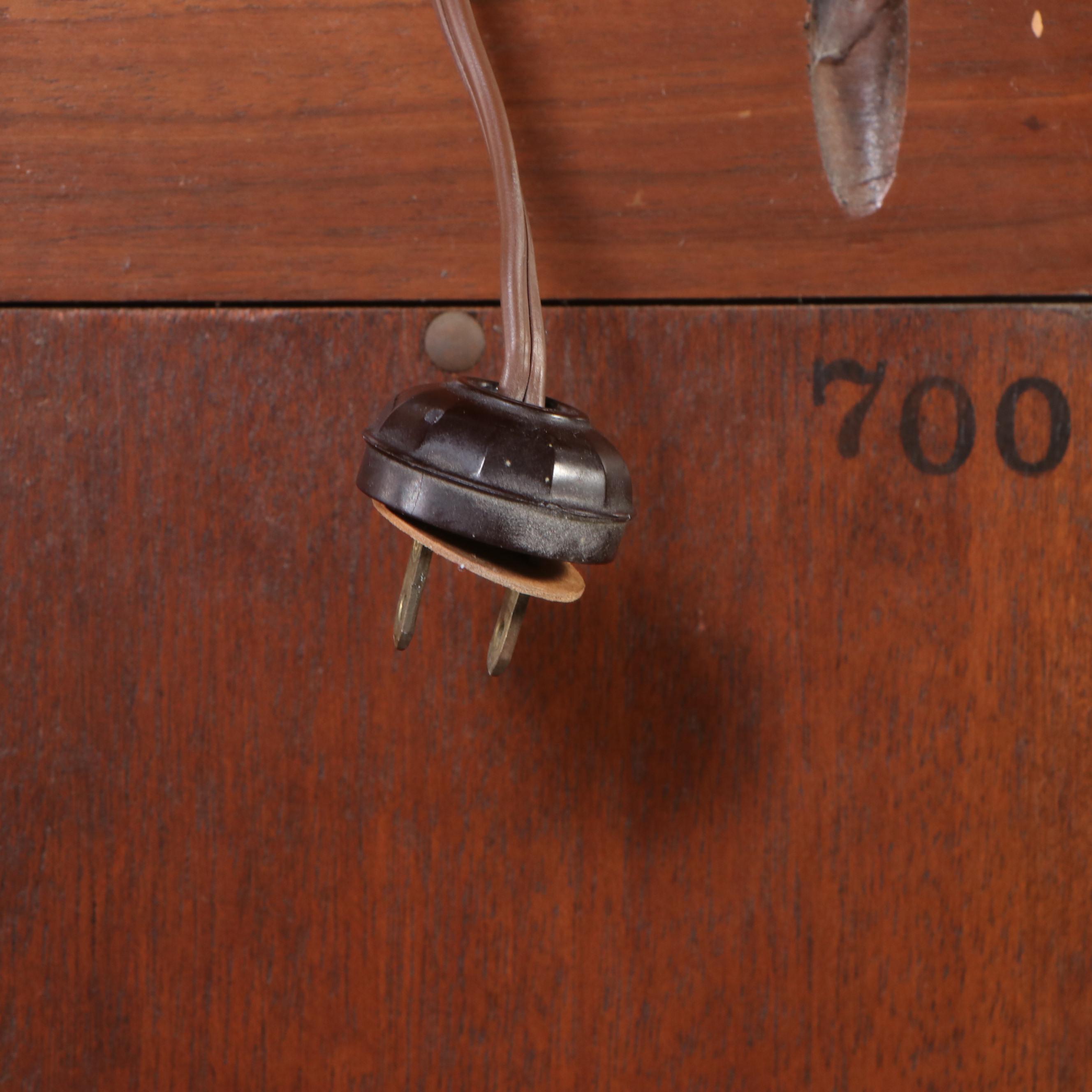 Romweber "Monarch" Mahogany Finish China Cabinet