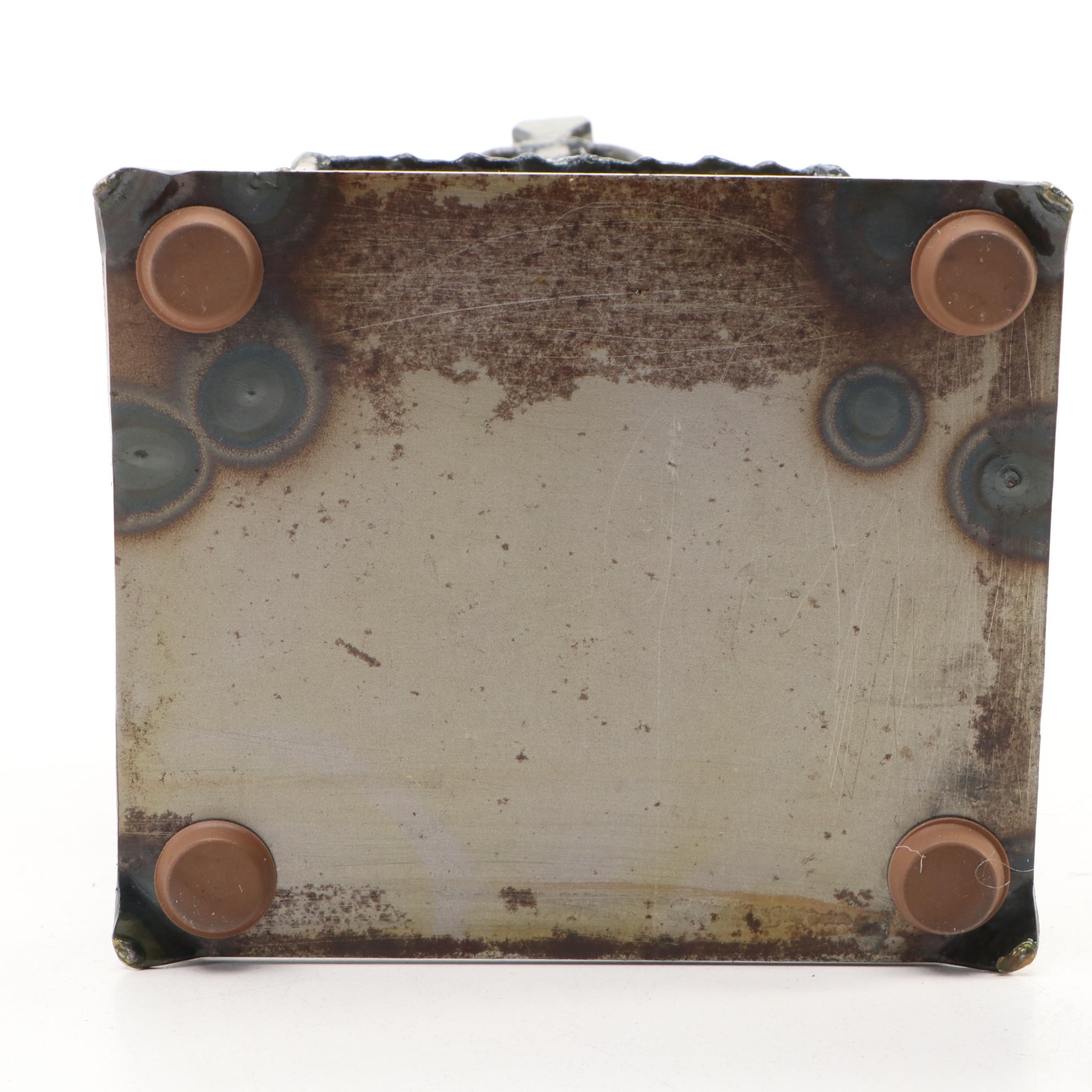 Welded Washer, Nut and Bolt Musicians with Wire Jointed Metal Carnevale Jester