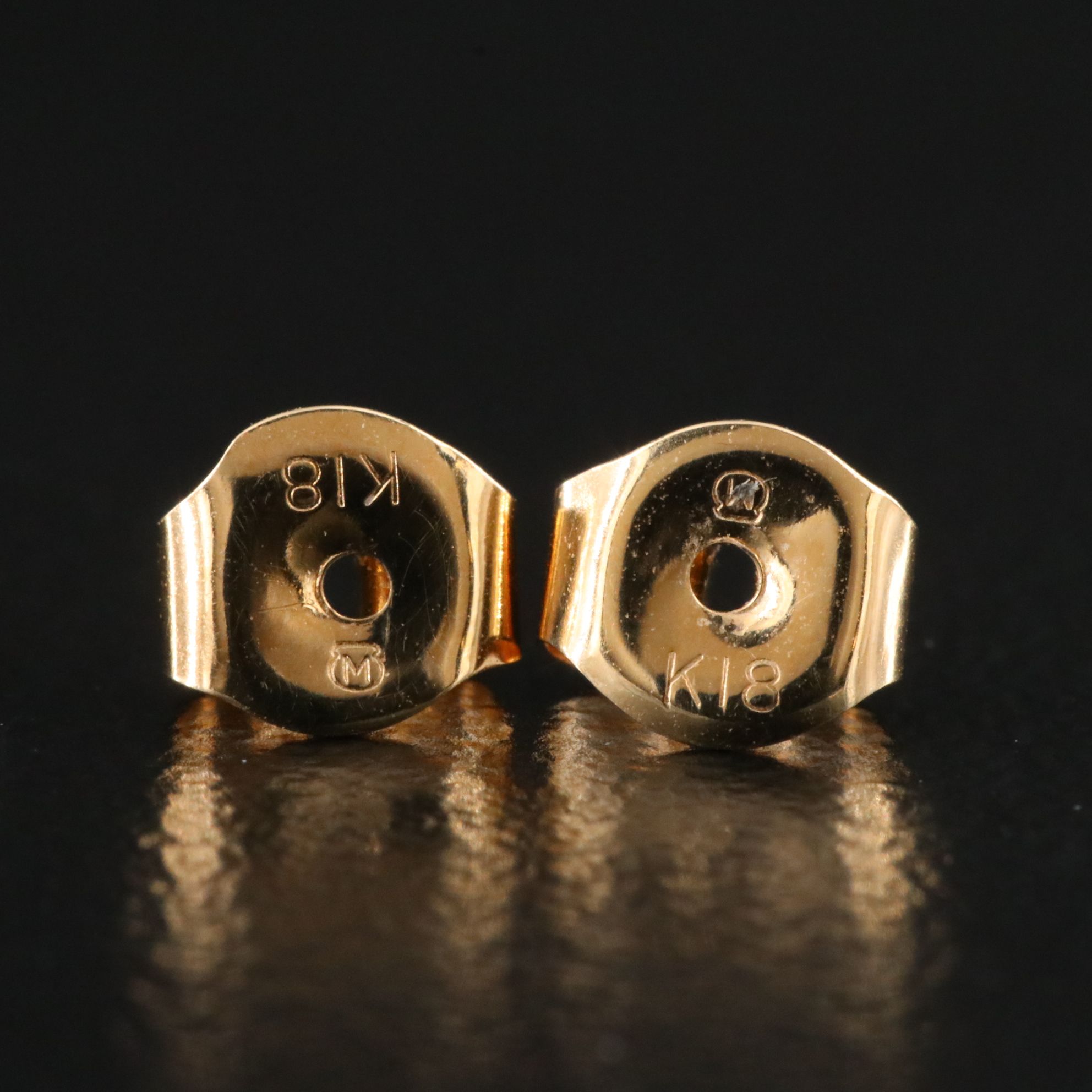 18K Pearl Stud Earrings