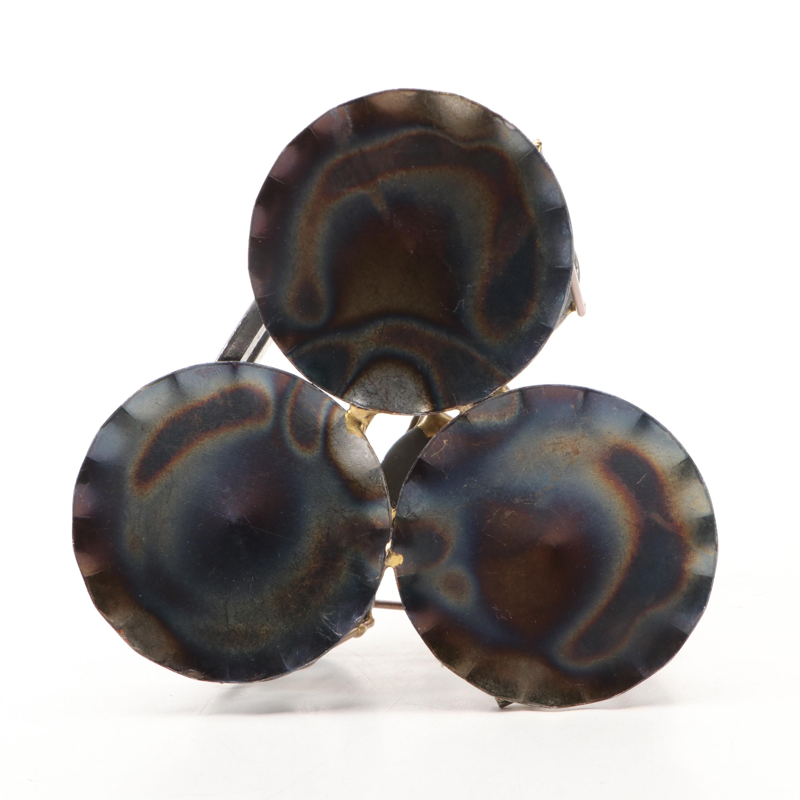 Welded Washer, Nut and Bolt Musicians with Wire Jointed Metal Carnevale Jester