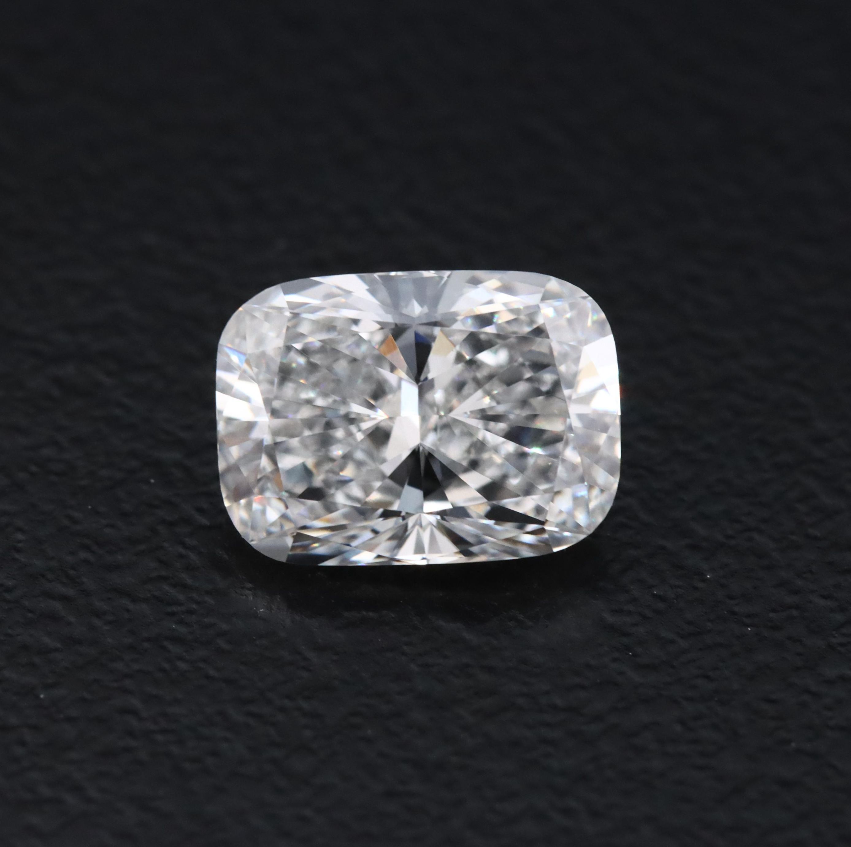 Loose 1.59 CT Lab Grown Diamond with IGI Report