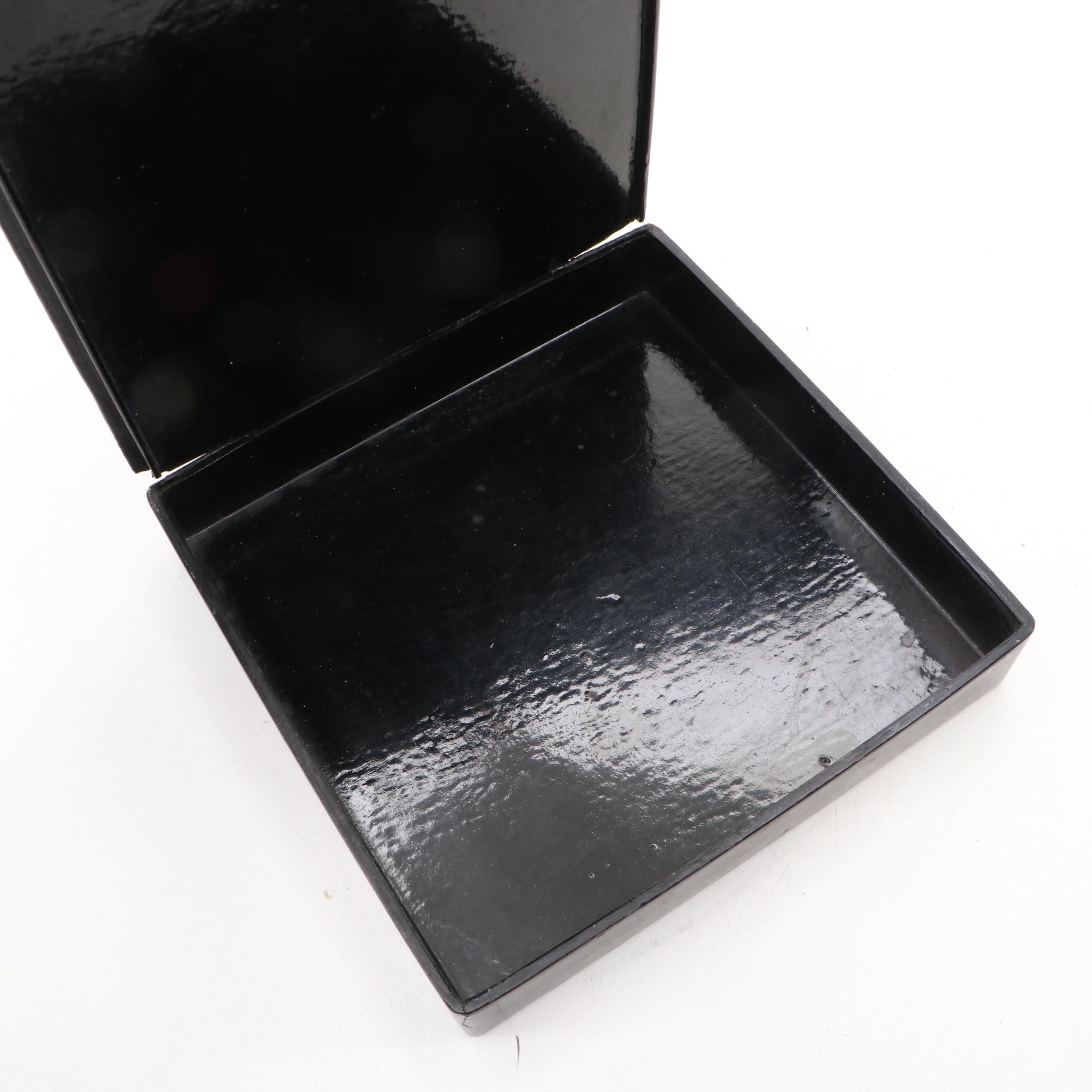 Chinese Lacquerware Hinged Box