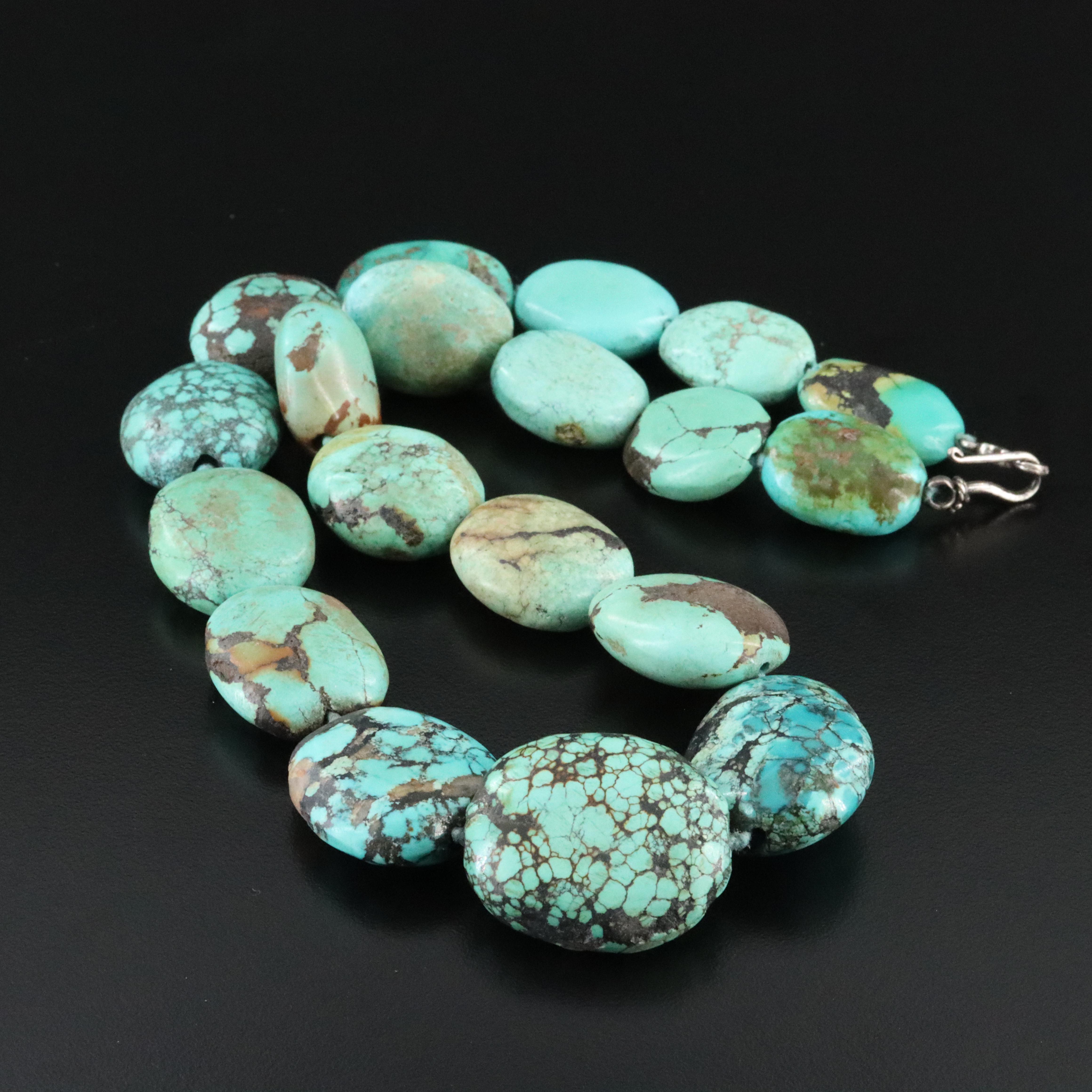 Graduated Turquoise Necklace