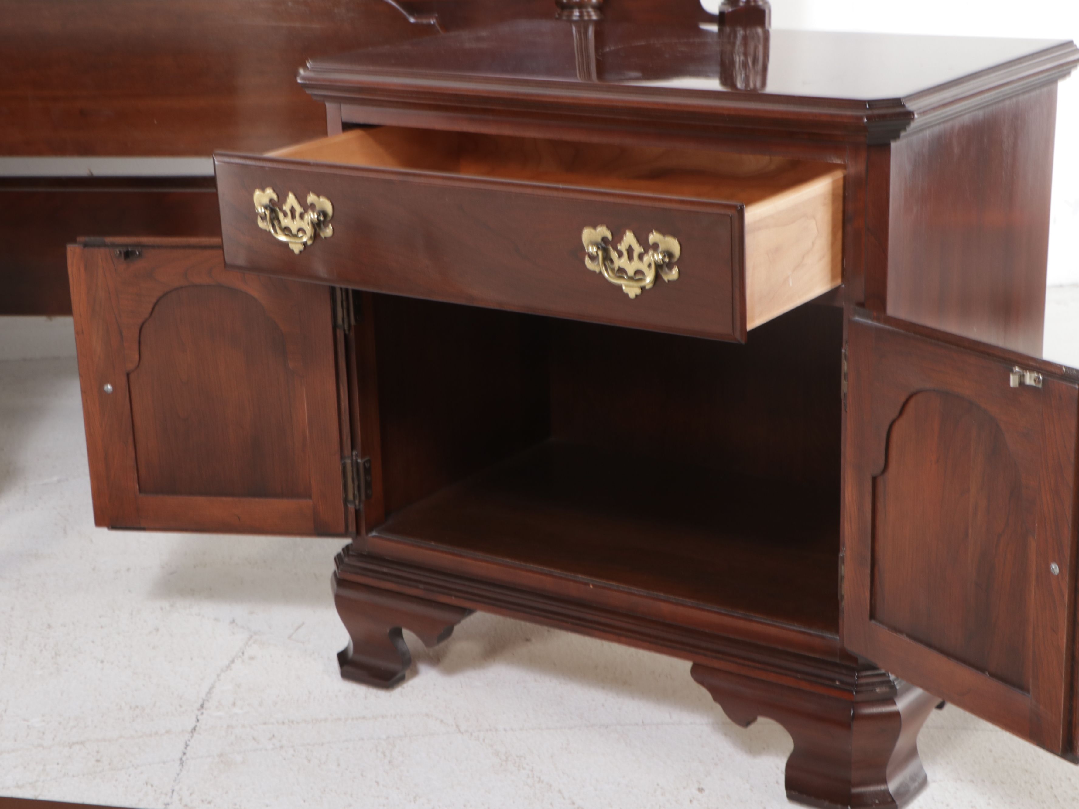 Queen Anne Style Cherry Bedroom Suite Including Ethan Allen, Pennsylvania House