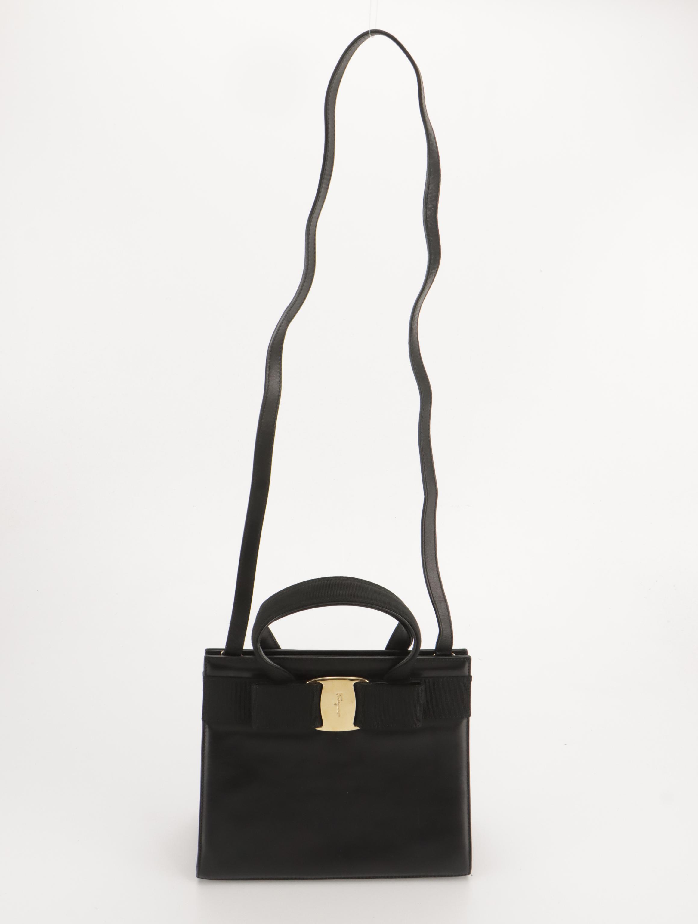 Salvatore Ferragamo Vara Bow Two-Way Handbag in Black Leather