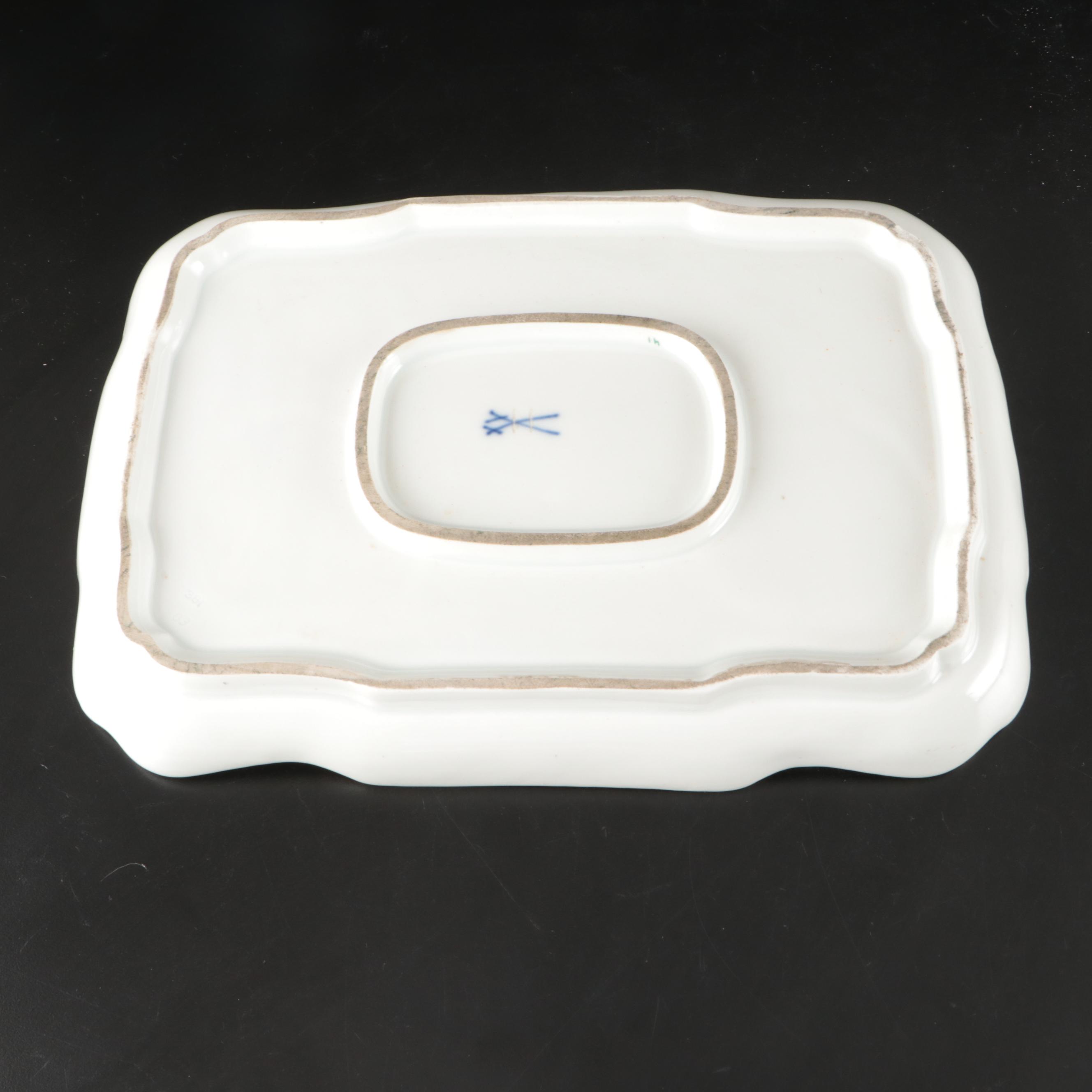 Meissen "Ornate Dragon" Desk Set with "Full Green Vine" Urn Shaped Vase