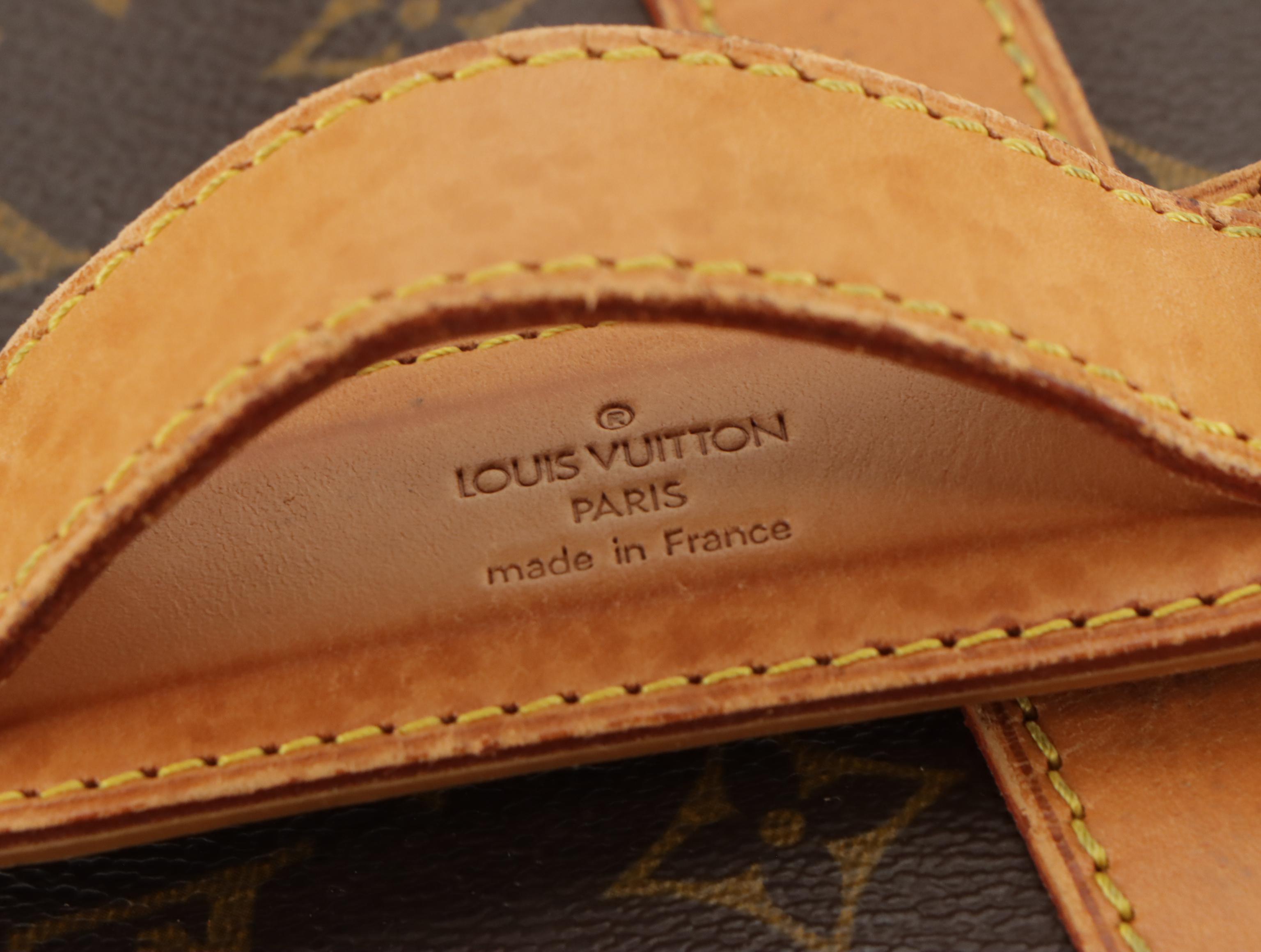 Louis Vuitton Keepall 55 Bandoulière in Monogram Canvas and Vachetta Leather
