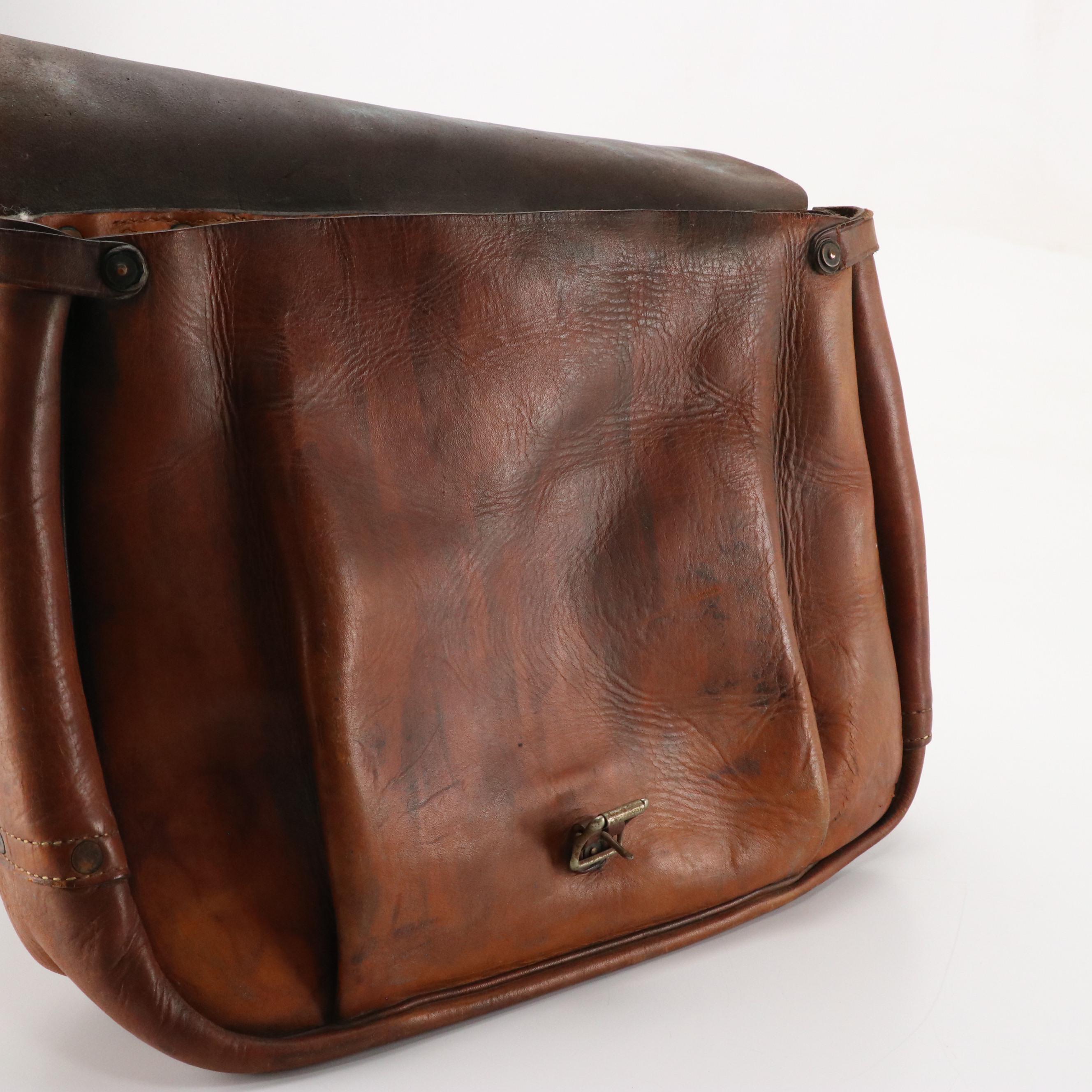 Bona Allen Inc. U.S. Mail Service Navy Division Messenger Bag in Brown Leather